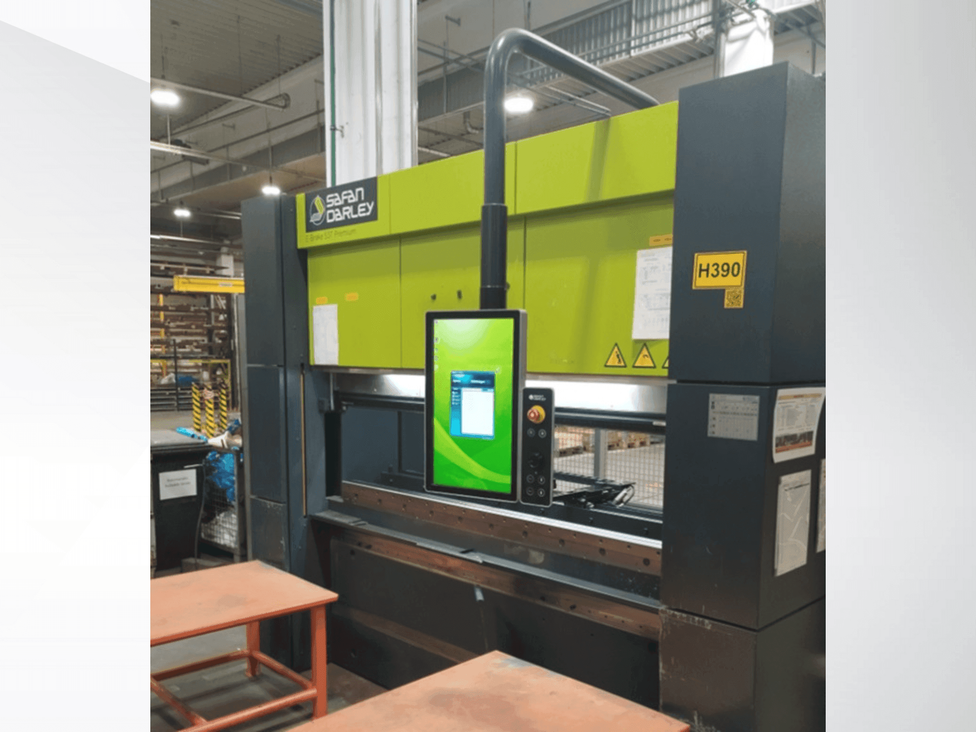 Вид станка Safan SAFAN DARLEY E-BRAKE premium 50-2050 спереди