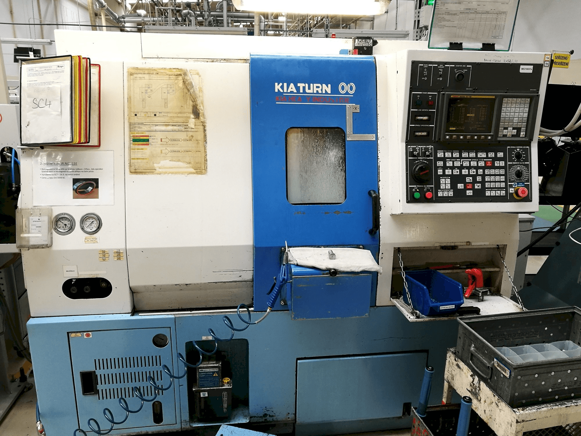 Front view of Kia Super Kia Turn 200 machine