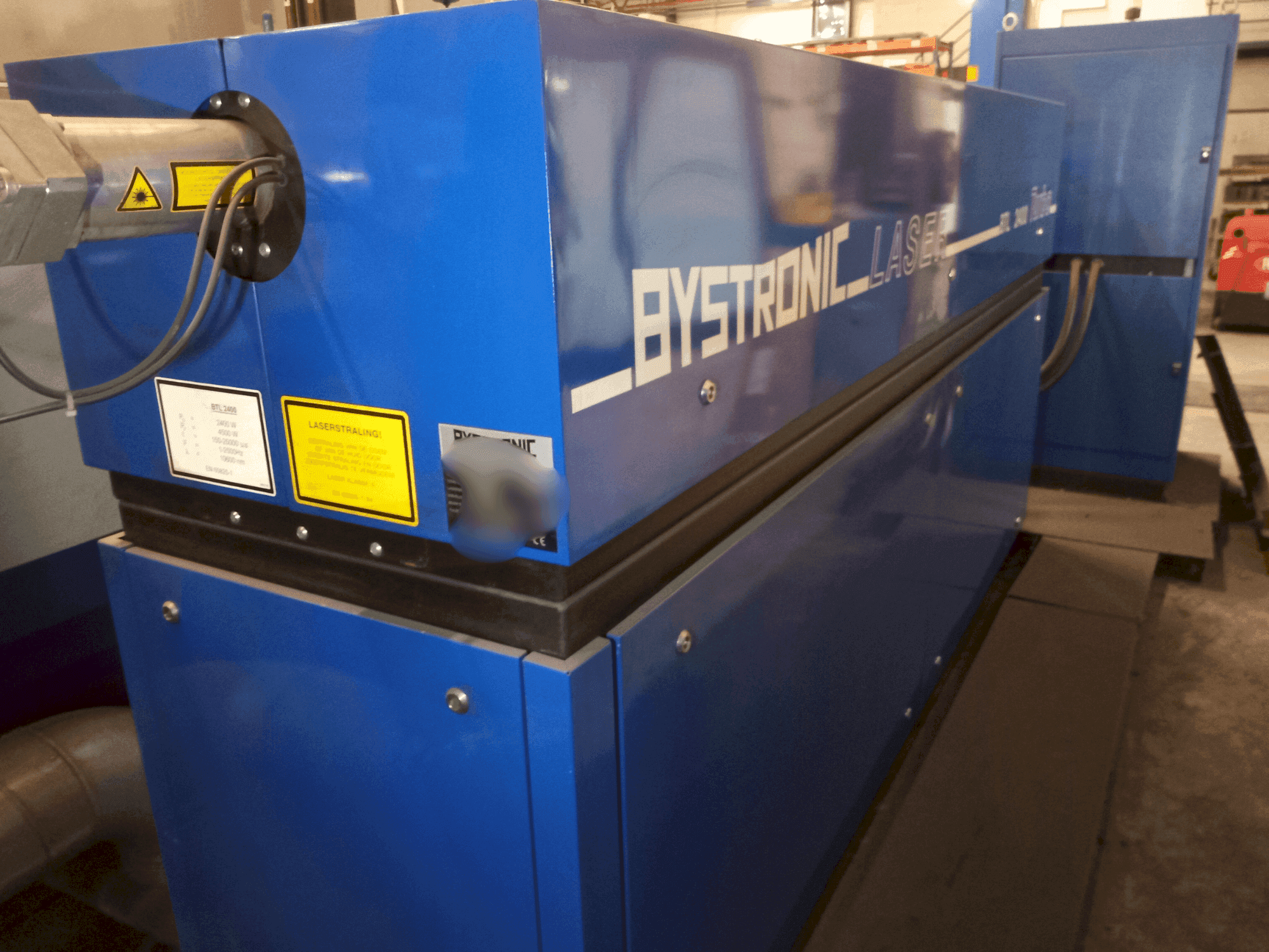 Вид станка Bystronic BySprint 2512 спереди