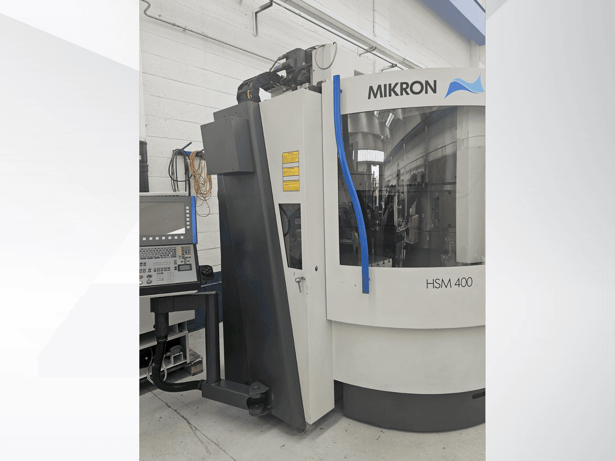 Вид станка MIKRON HSM 400 спереди