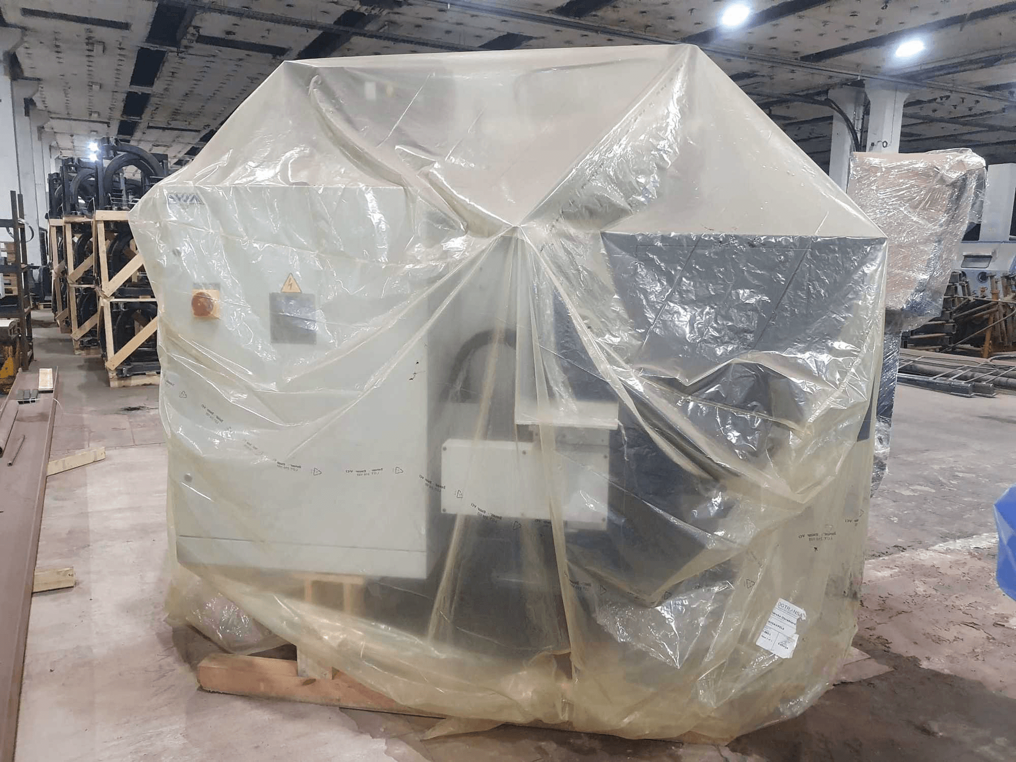 Вид станка Avia FOP FNE 50P спереди