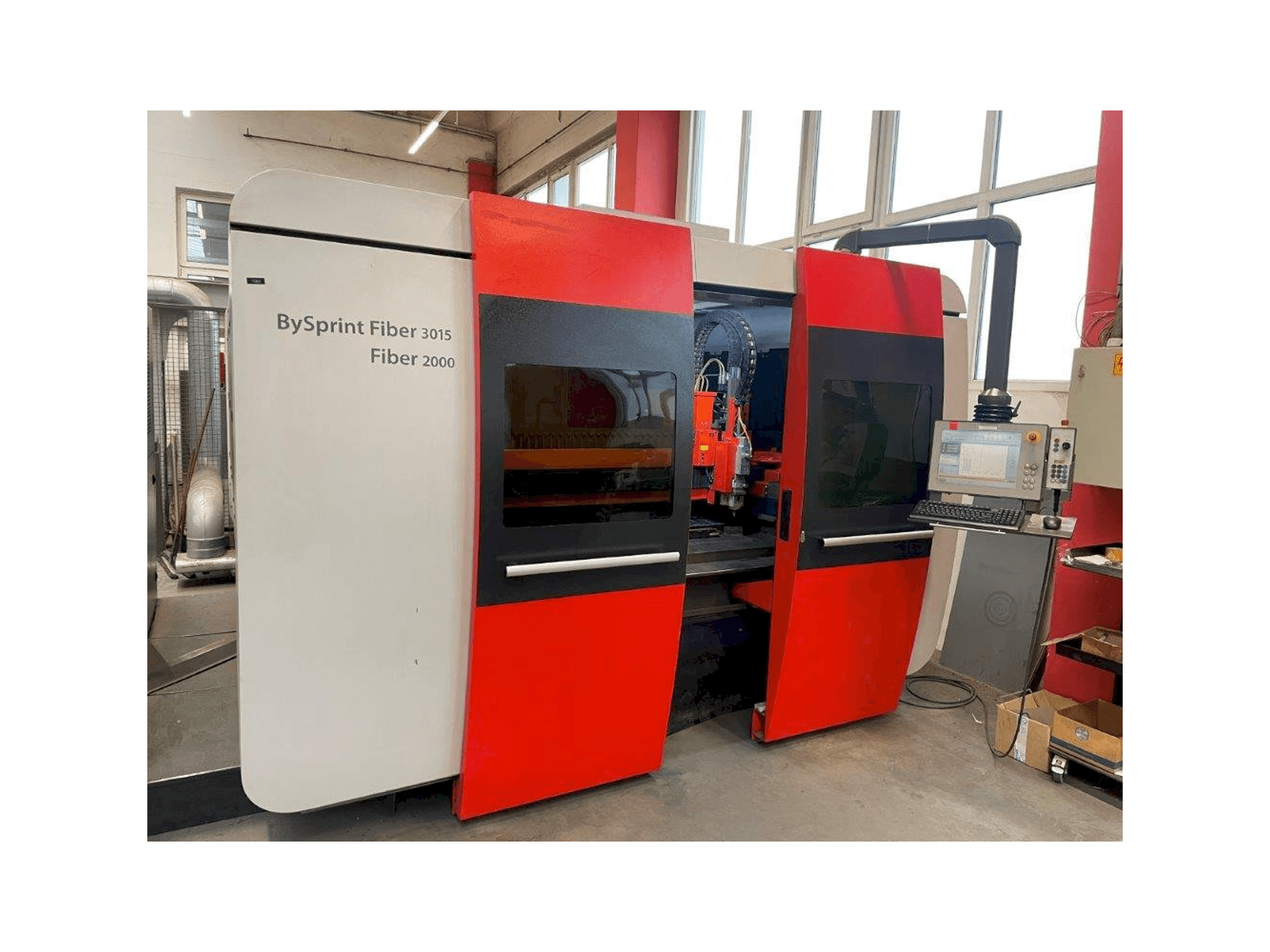 Вид станка с Bystronic BySprint Fiber 3015 правой стороны