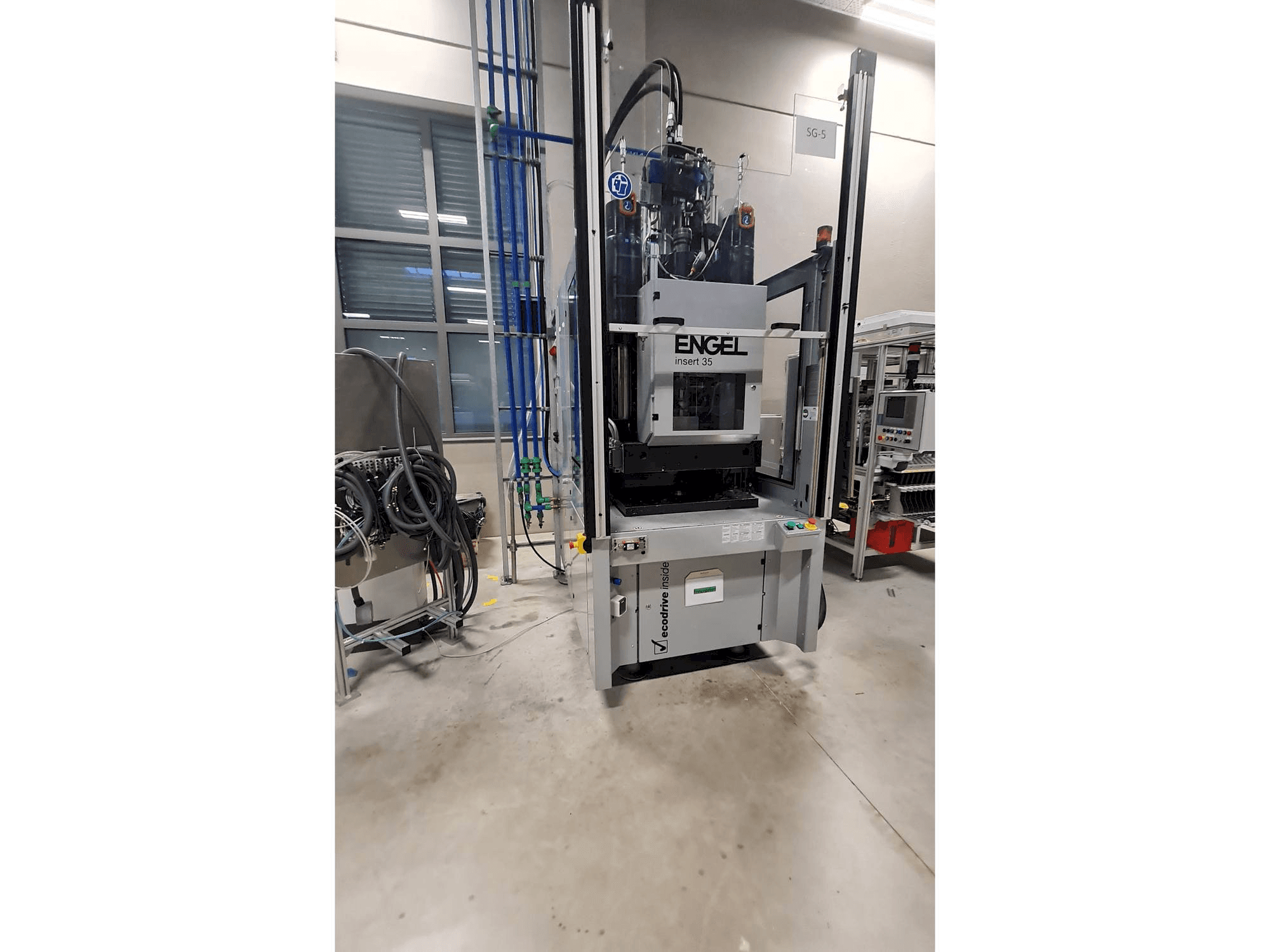Вид станка Engel insert 60V-35 single XS ecodrive спереди