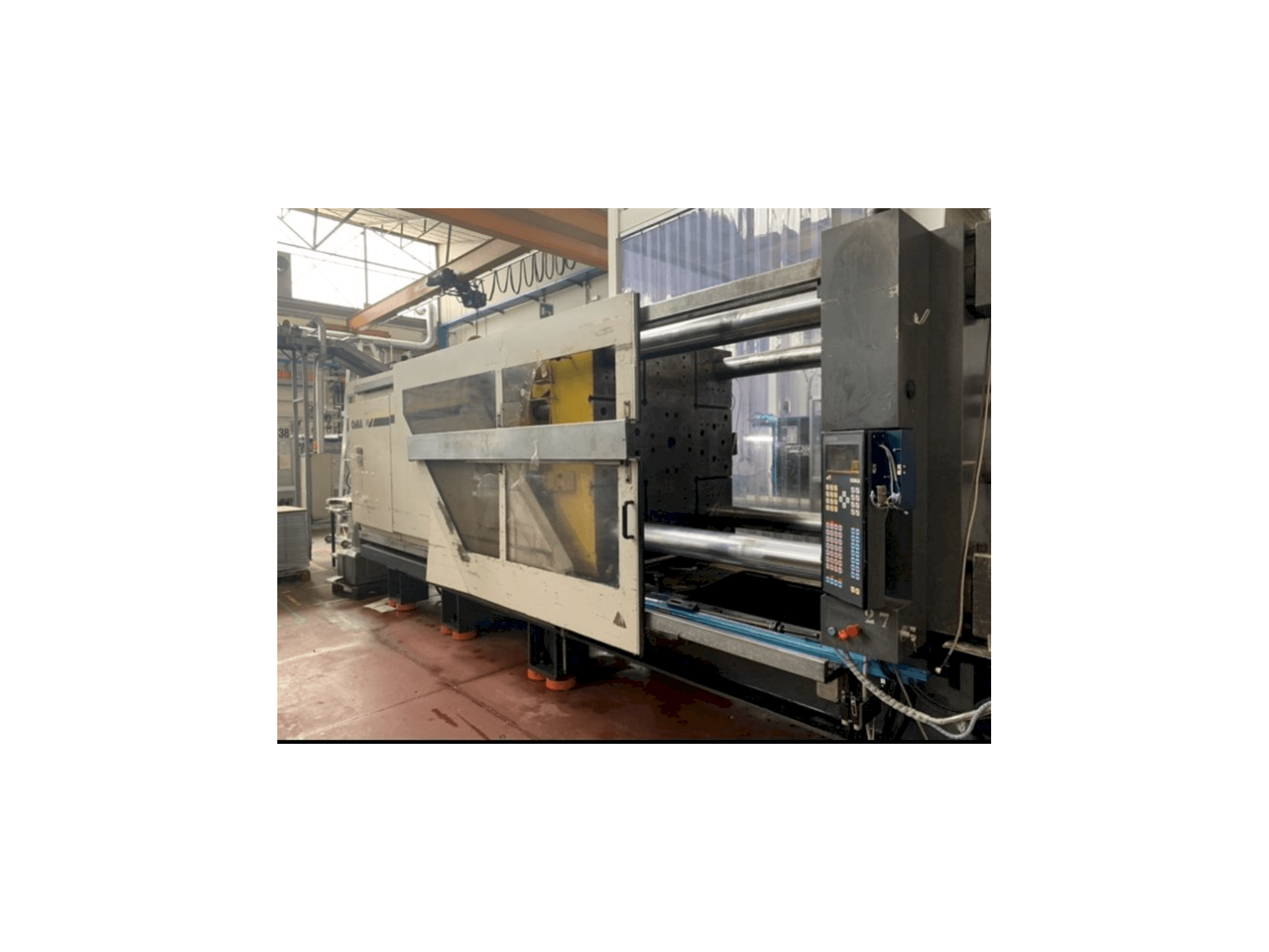 Вид станка OiMA STRATOS 8500/900 S спереди