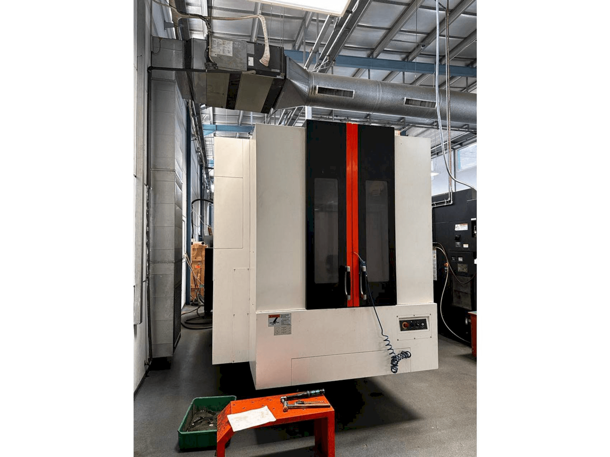 Вид станка Mazak NEXUS 4000-III спереди