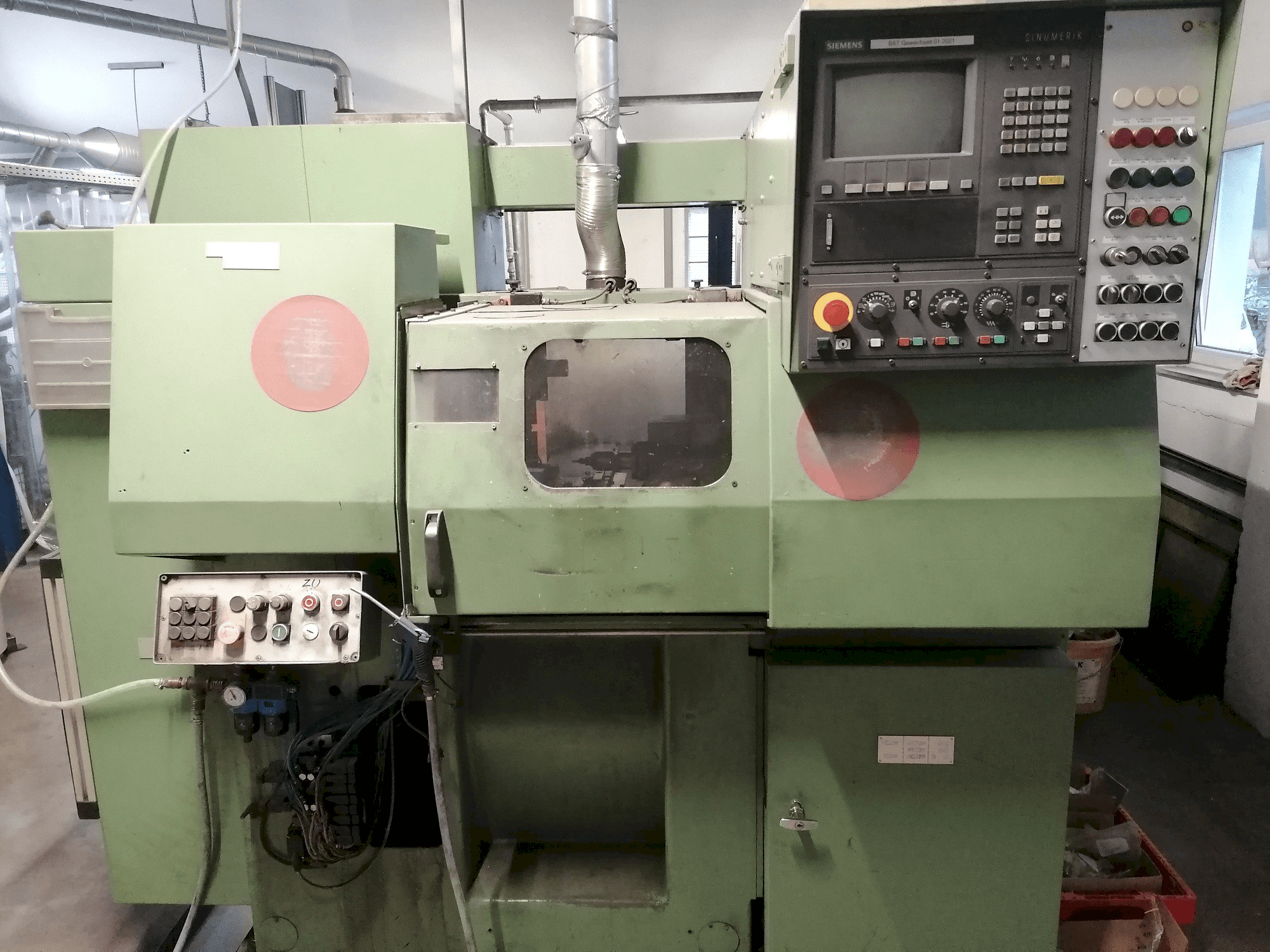 Вид станка Scherer - Feinbau Snc 100 (1999) спереди