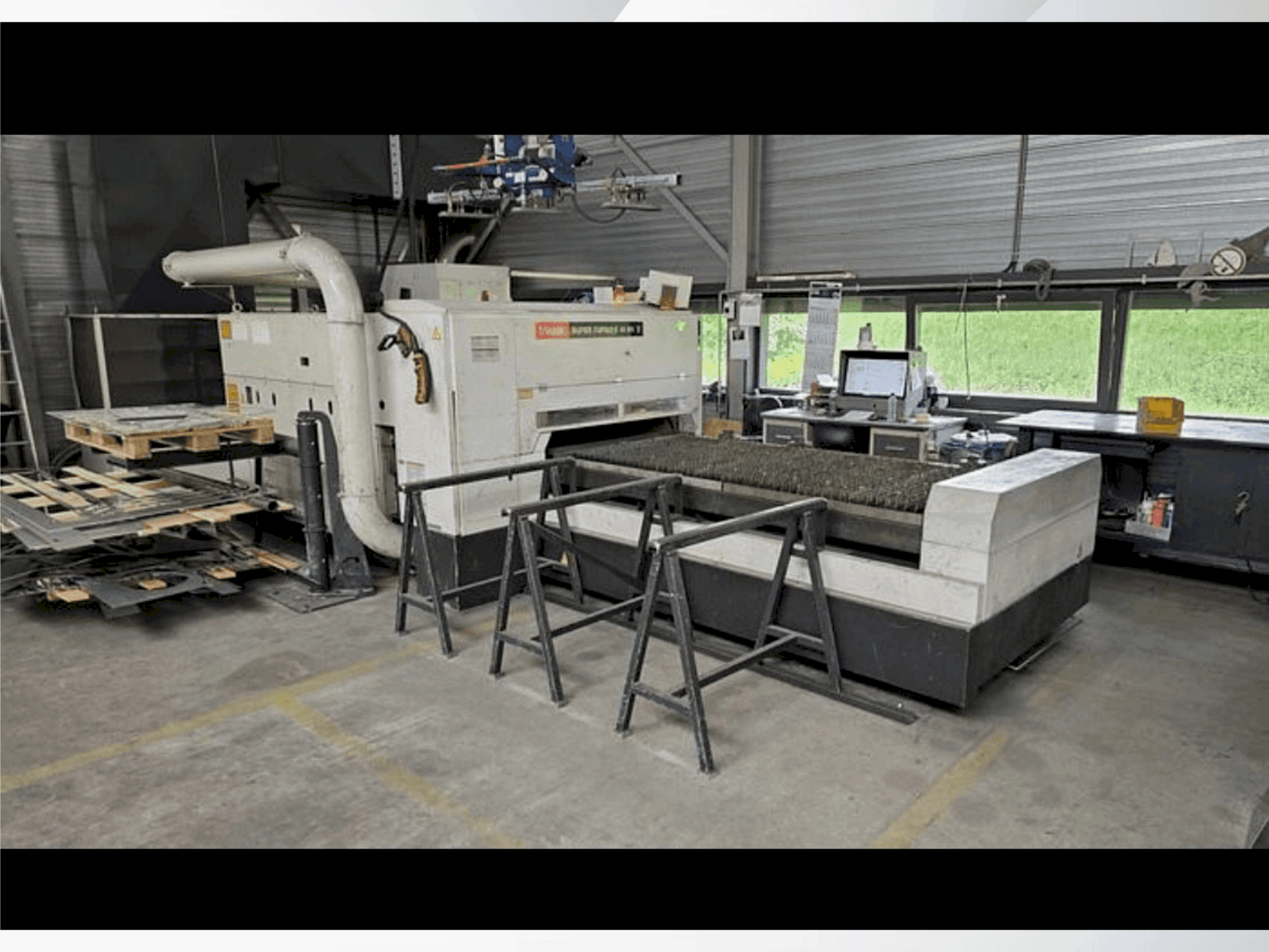 Вид станка Mazak Super Turbo-X 48 MK II спереди