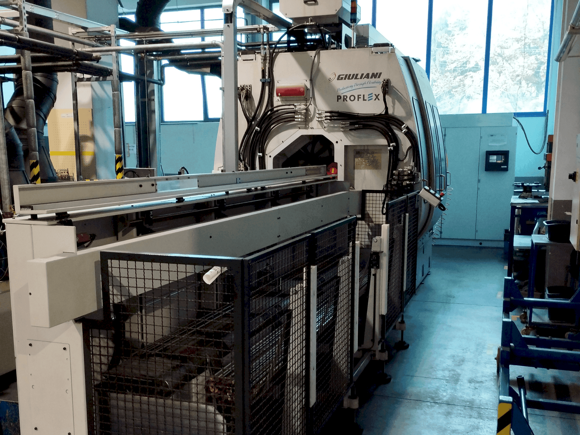 Вид станка GINDUMAC Proflex 5/7 спереди