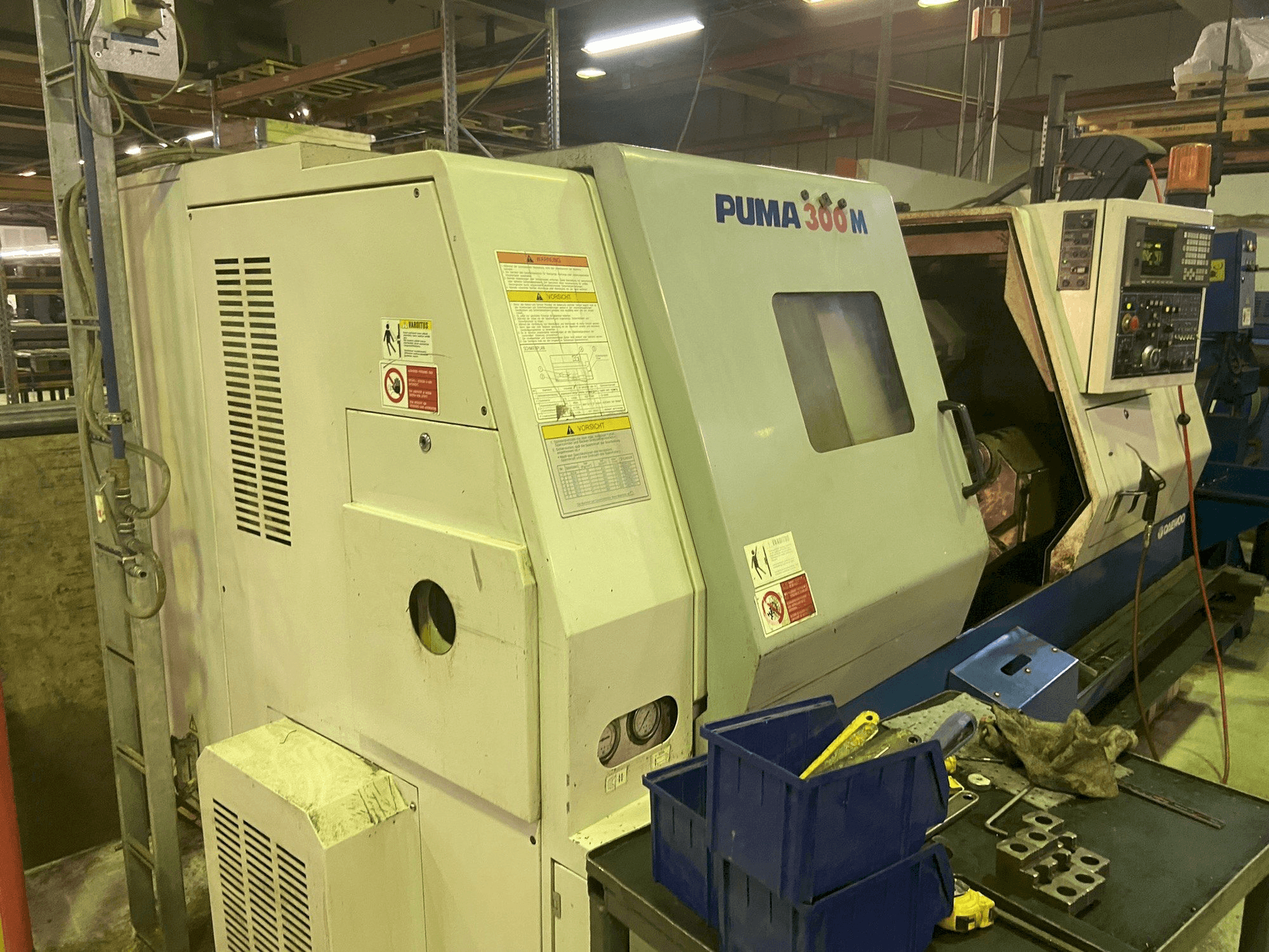 Вид станка DAEWOO Puma 300 M спереди