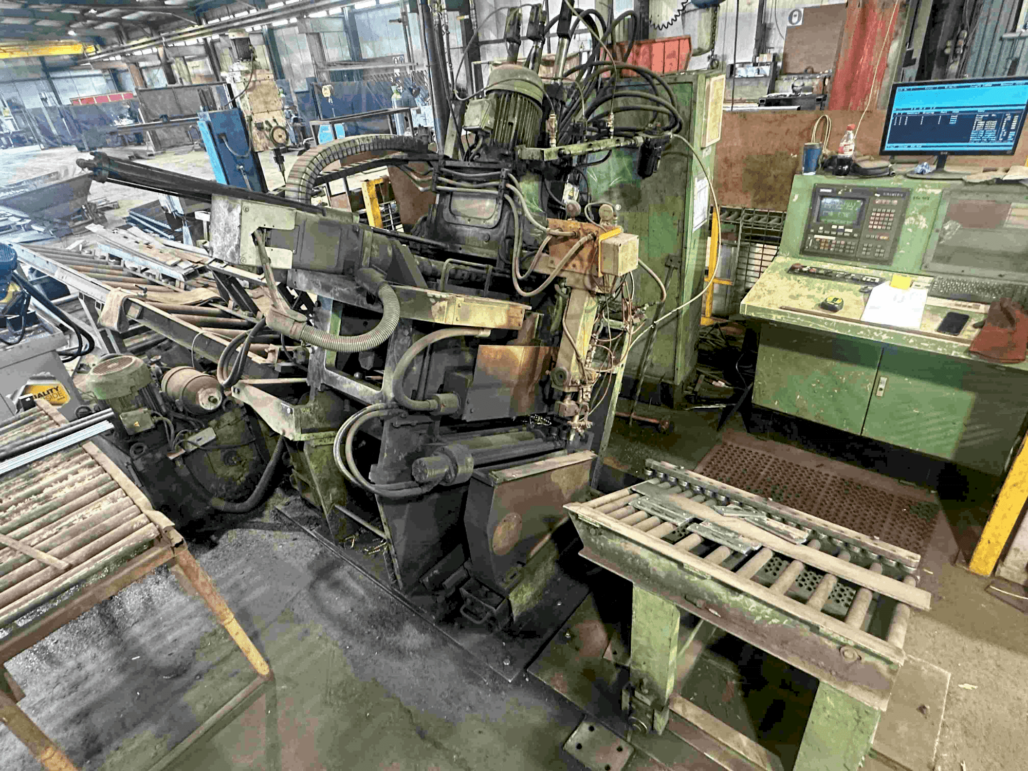 Вид станка Peddinghaus FDB 600 спереди