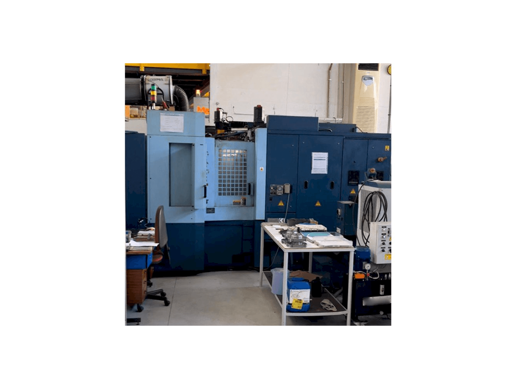 Вид станка Matsuura H-PLUS 405 спереди