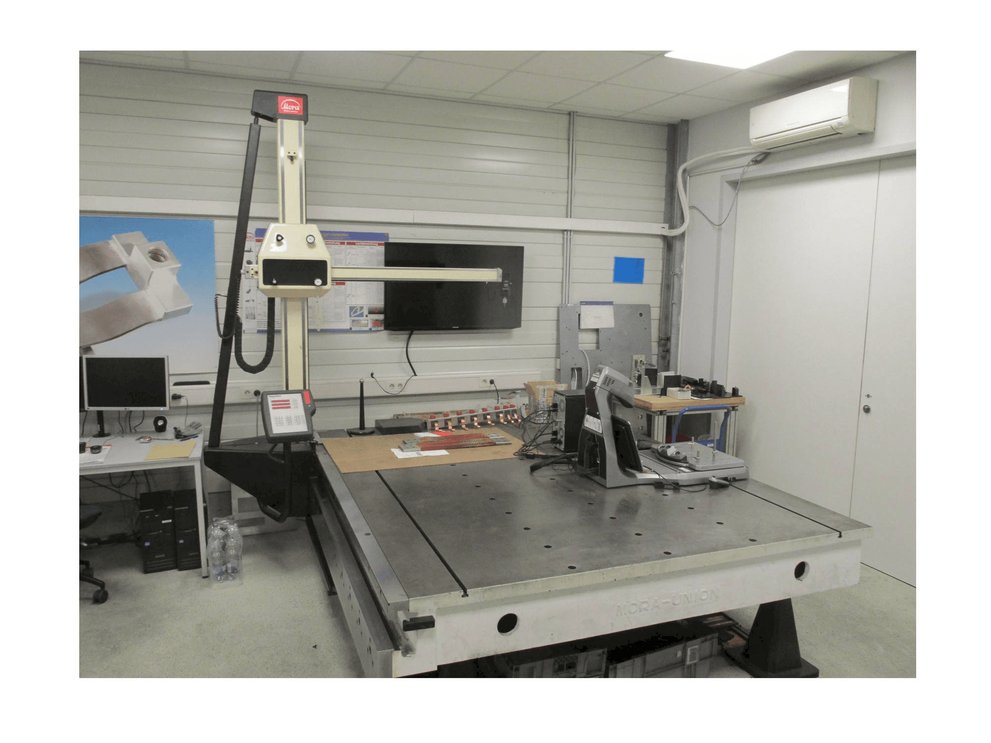 Вид станка Mora Console Version Assistant спереди