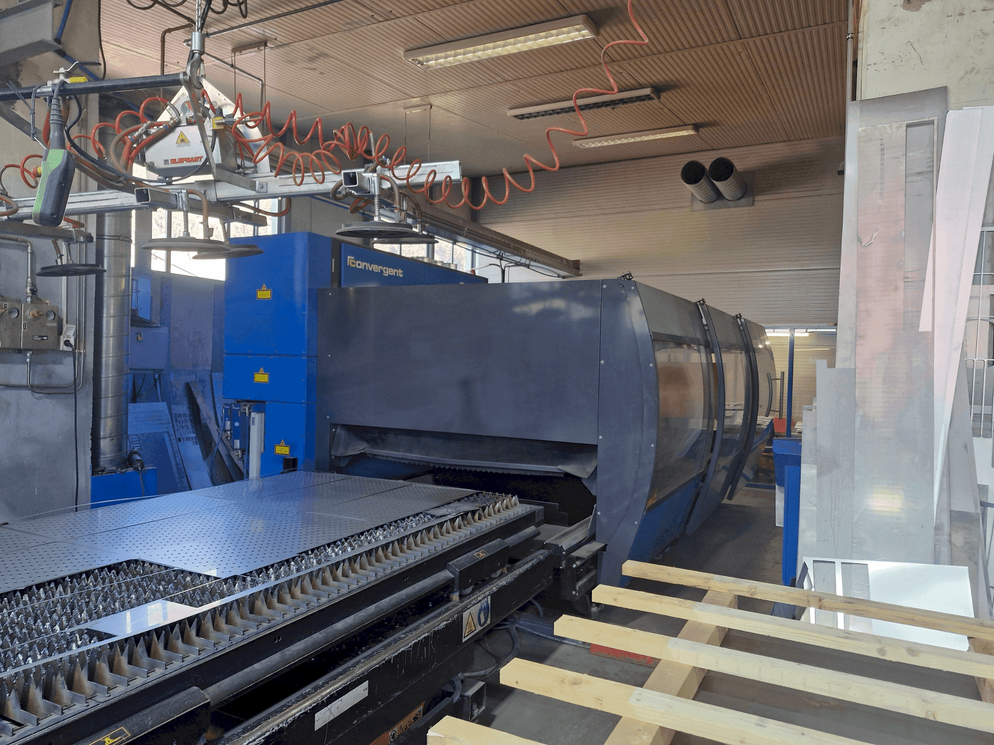 Вид станка Prima Power Platino 1530 (2017) (2017) спереди