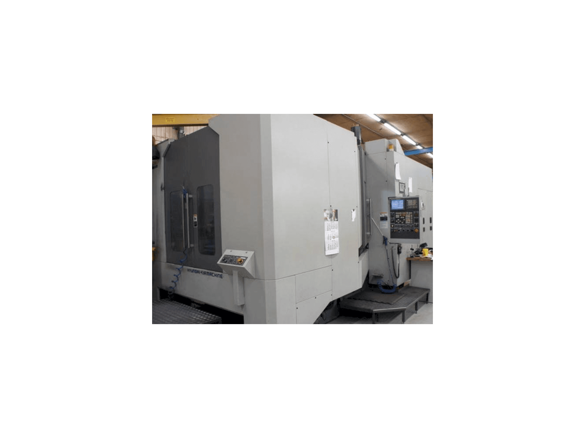 Вид станка Hyundai HS 630/800 спереди