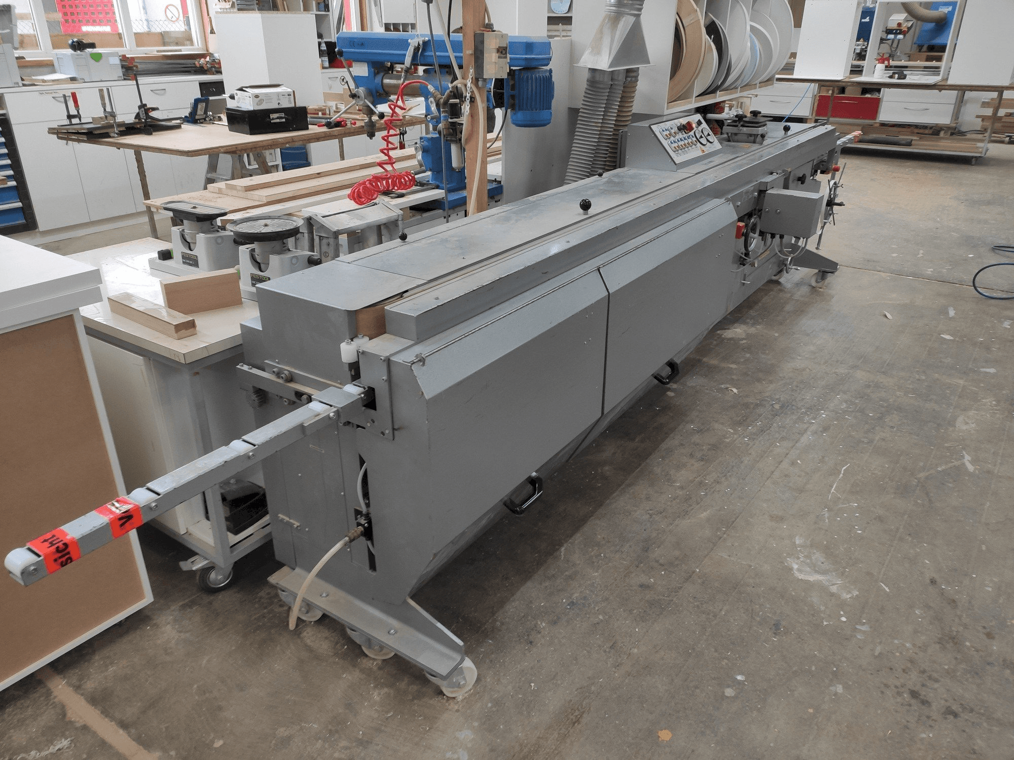 Вид станка BMS Blaich model C спереди