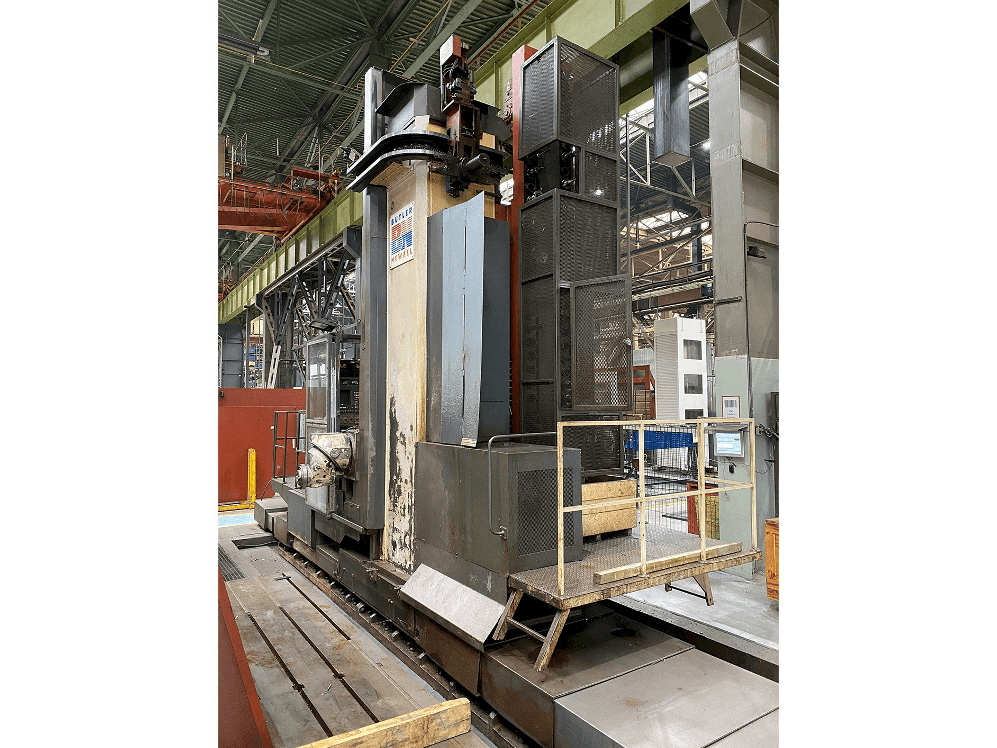 Вид станка Butler Elgamill спереди