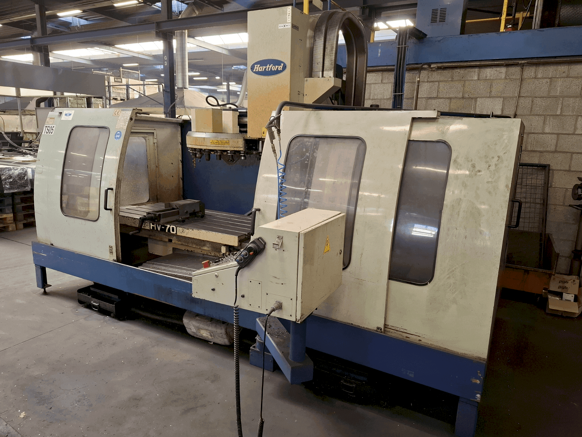 Вид станка HARTFORD HV-70S спереди