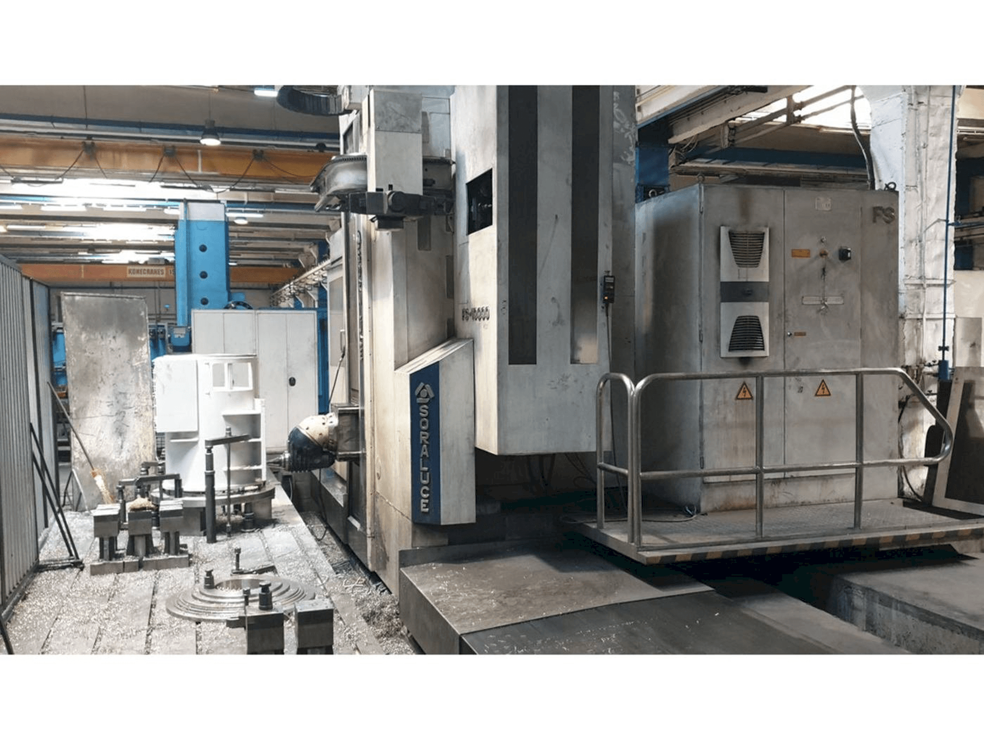 Вид станка Soraluce FS-10000 спереди