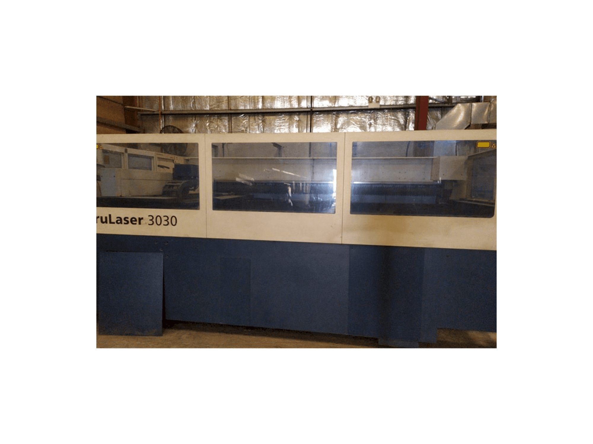 Вид станка Trumpf TruLaser 3030 спереди