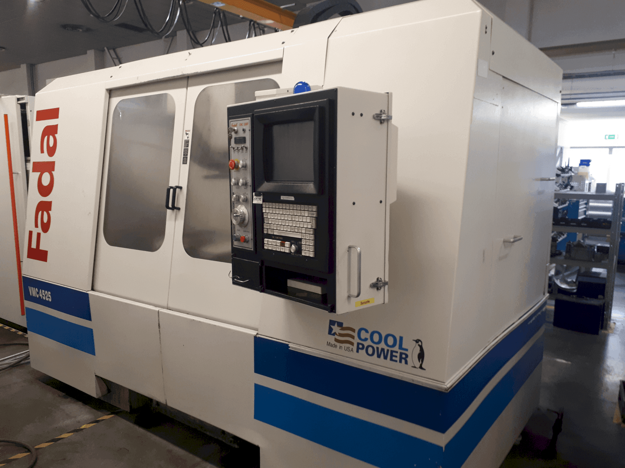 Вид станка FADAL VMC4525 спереди