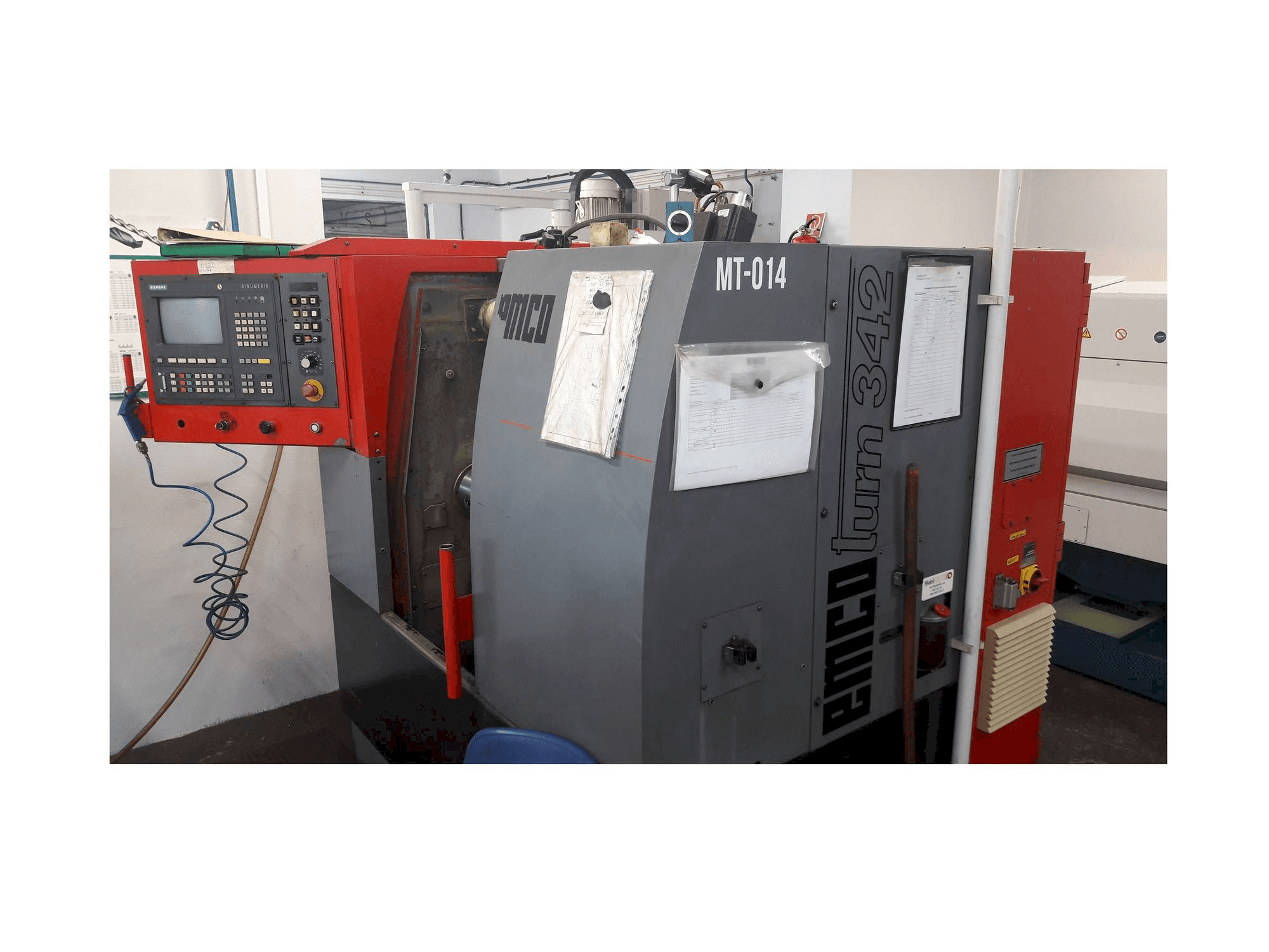 Вид станка EMCO EMCOTURN 342 спереди