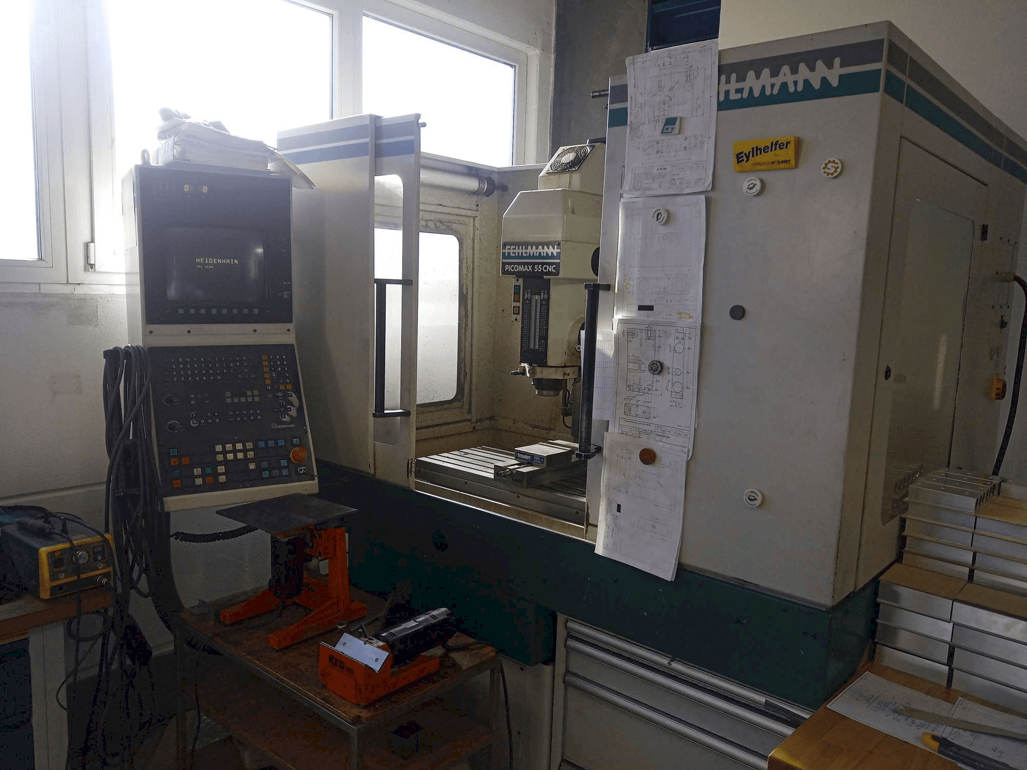 Вид станка FEHLMANN Picomax 55 CNC спереди