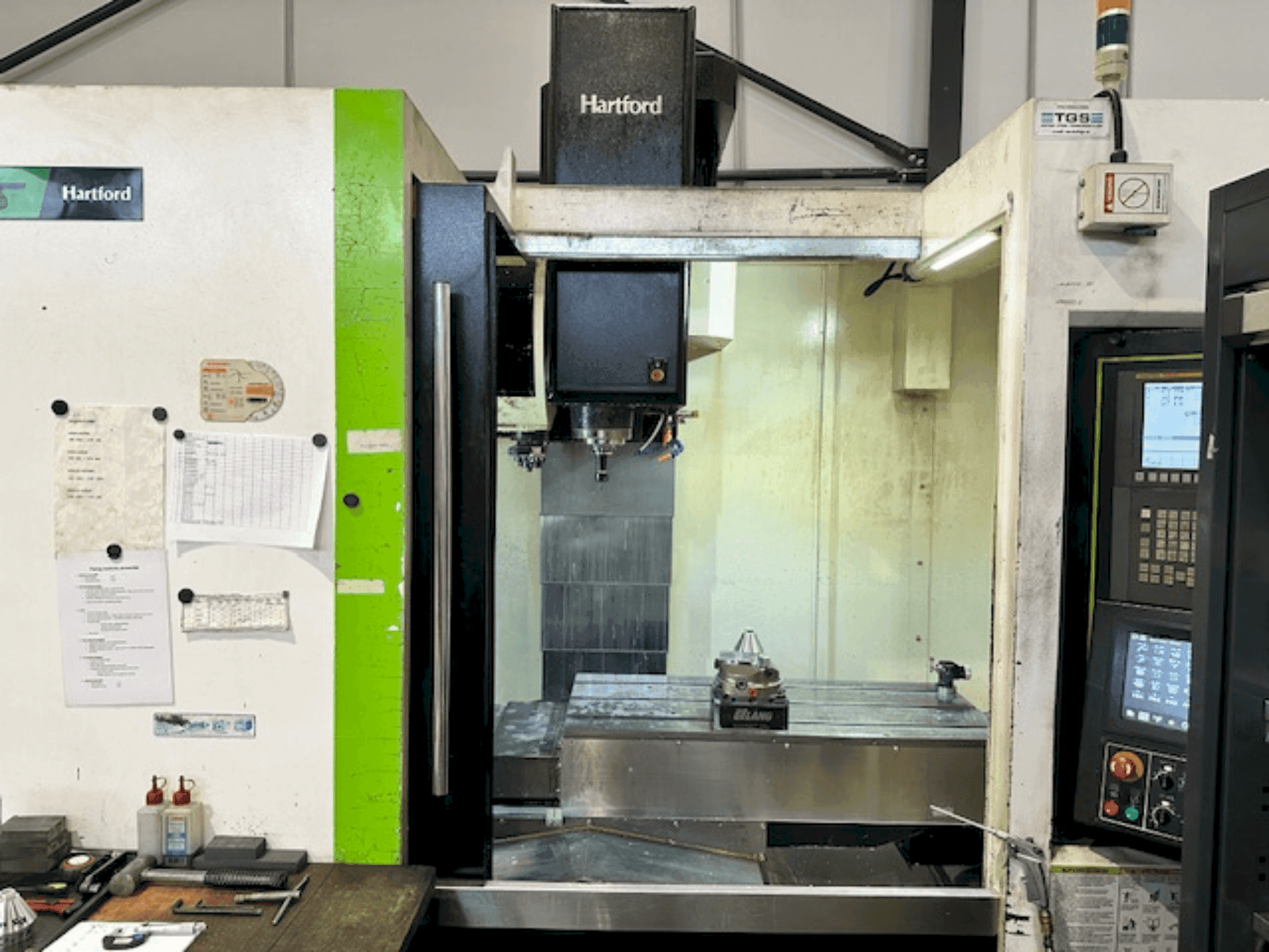 Вид станка HARTFORD LG-1000 спереди