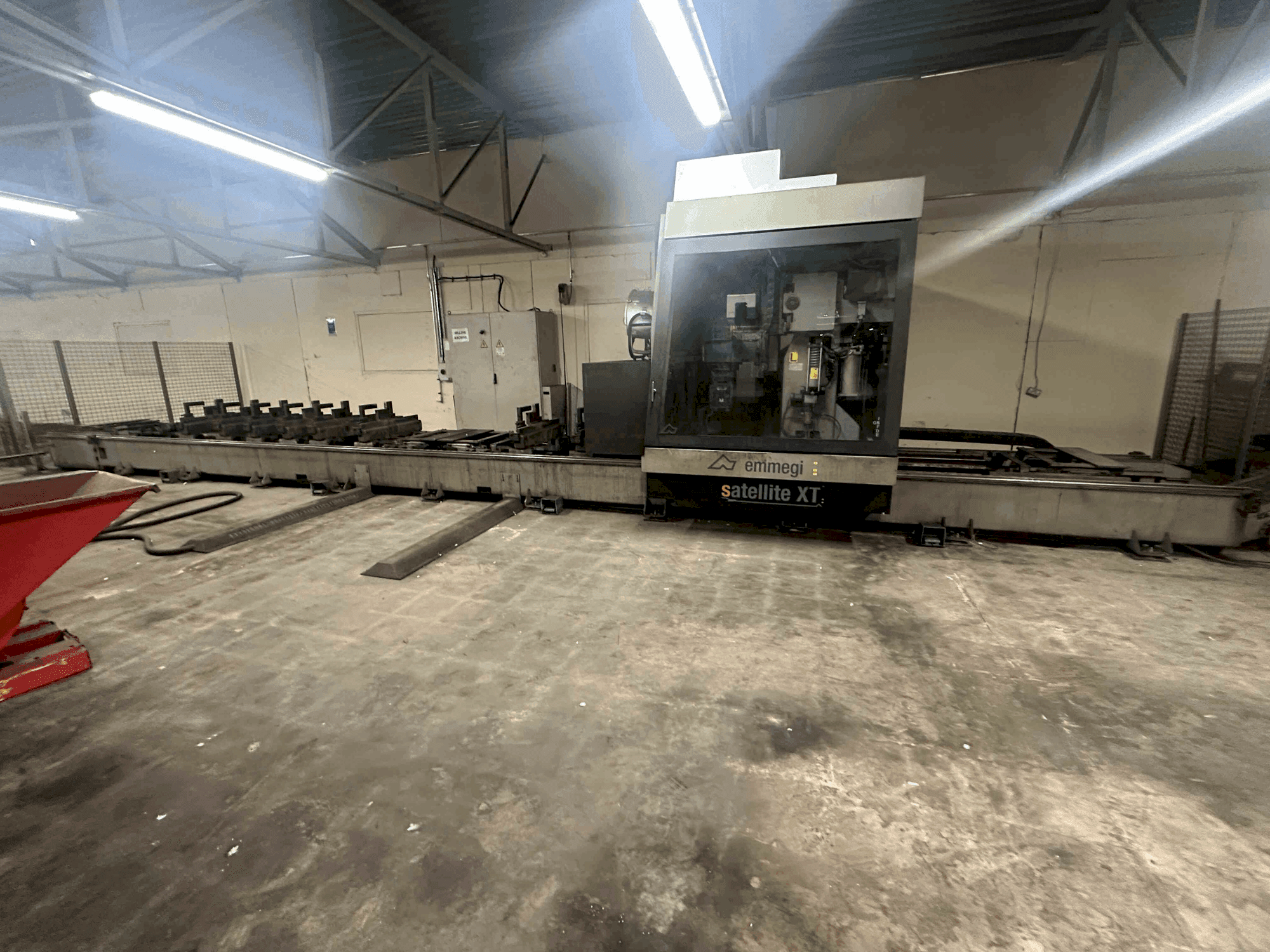 Вид станка Emmegi Satellite XT10500 спереди