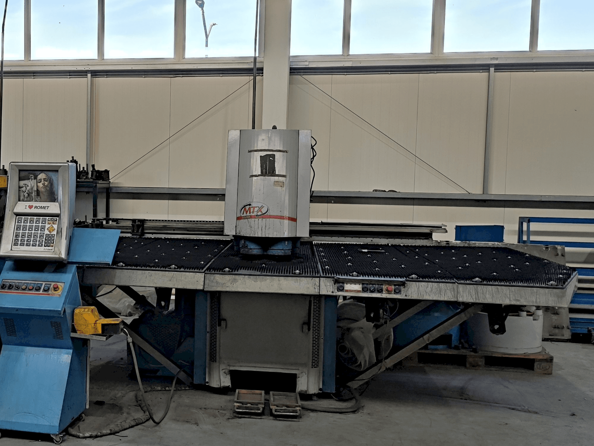 Вид станка Euromac MTX INDEX спереди