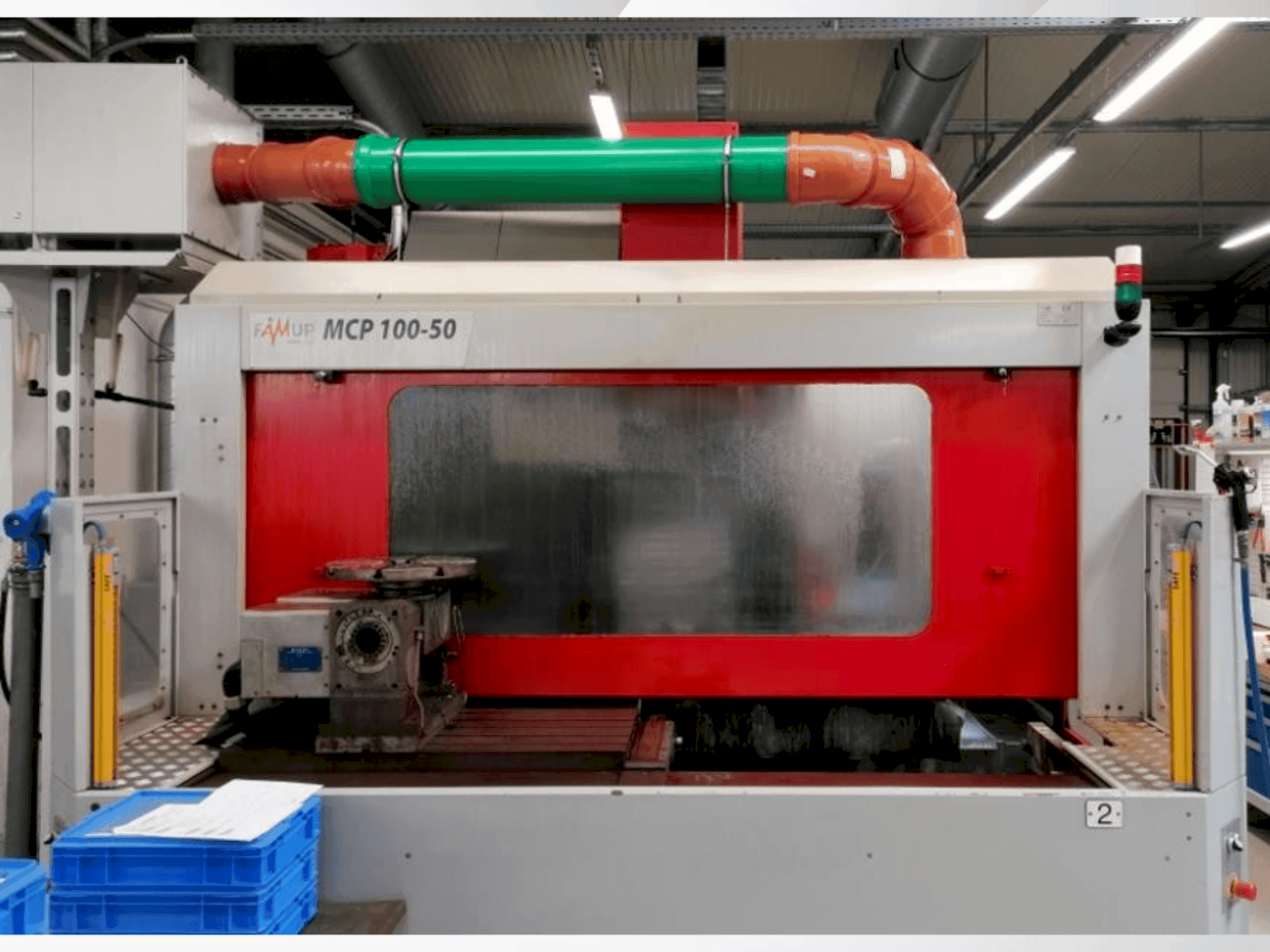 Вид станка EMCO FamUp MCP 100-50 спереди