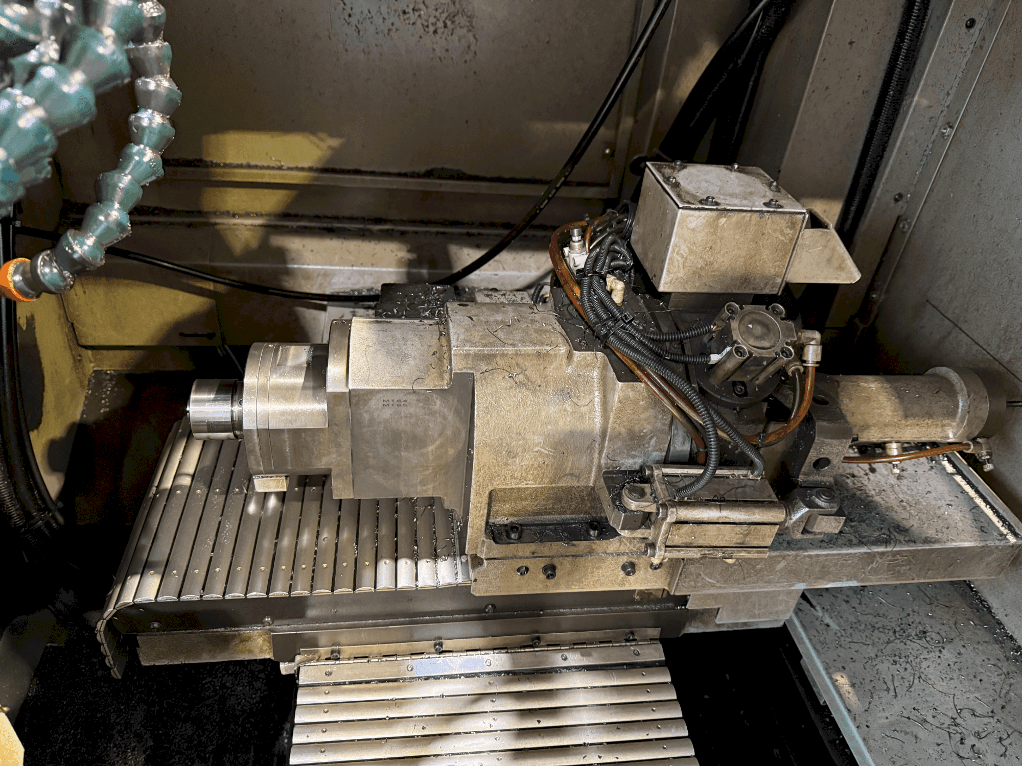 Вид станка TSUGAMI HS207 спереди