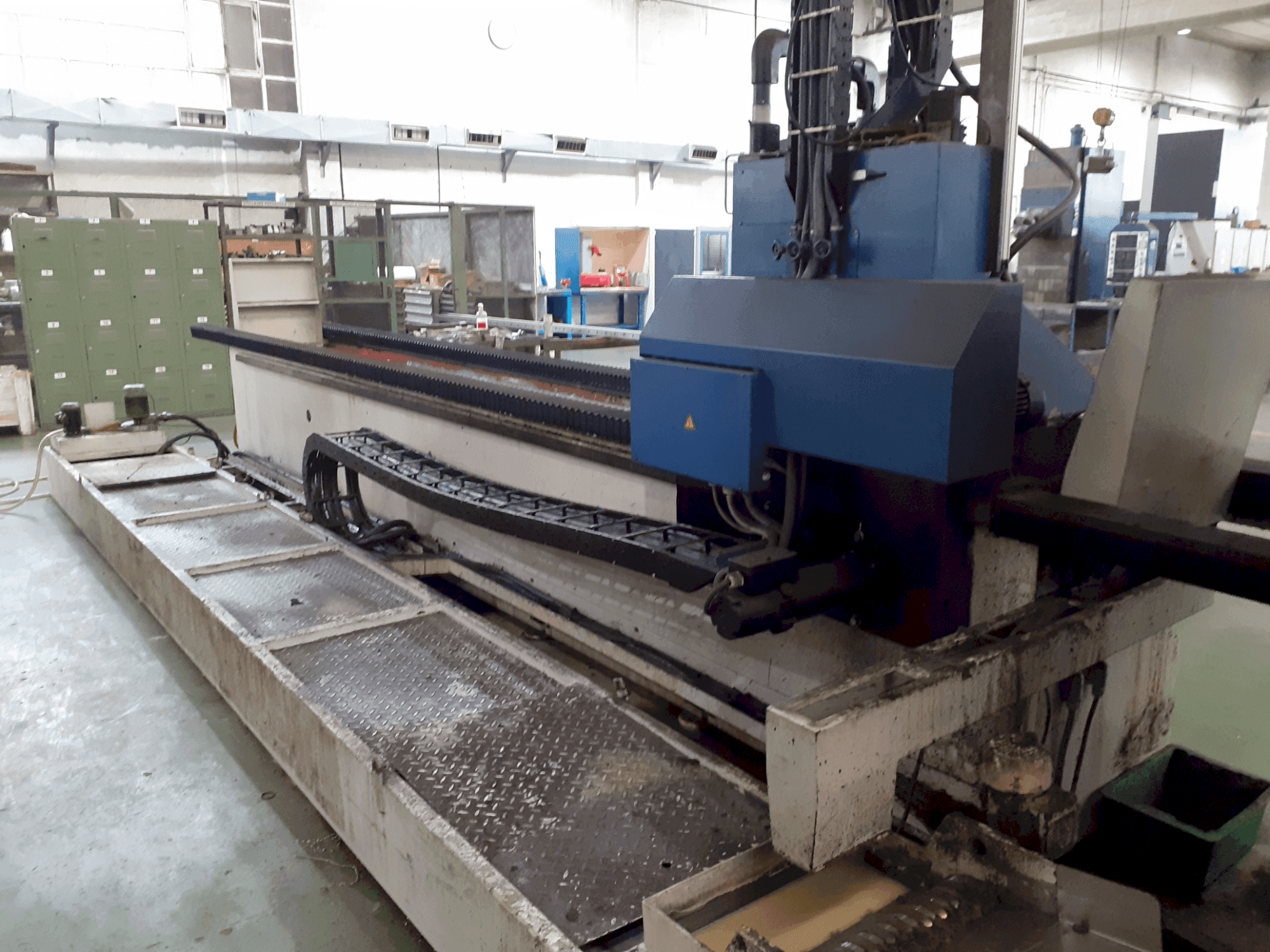 Вид станка Reform AR 40/7 спереди