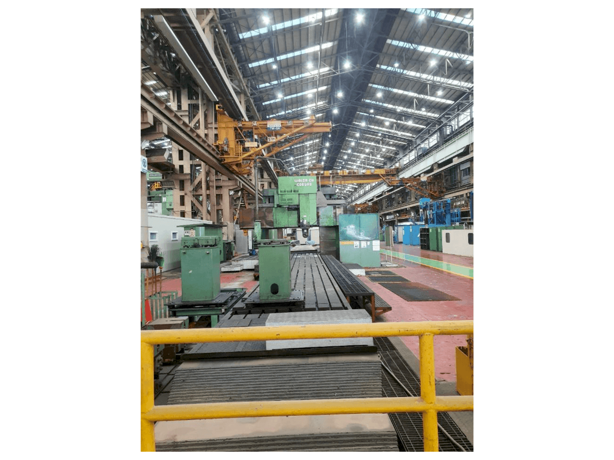 Вид станка WALDRICH COBURG - спереди