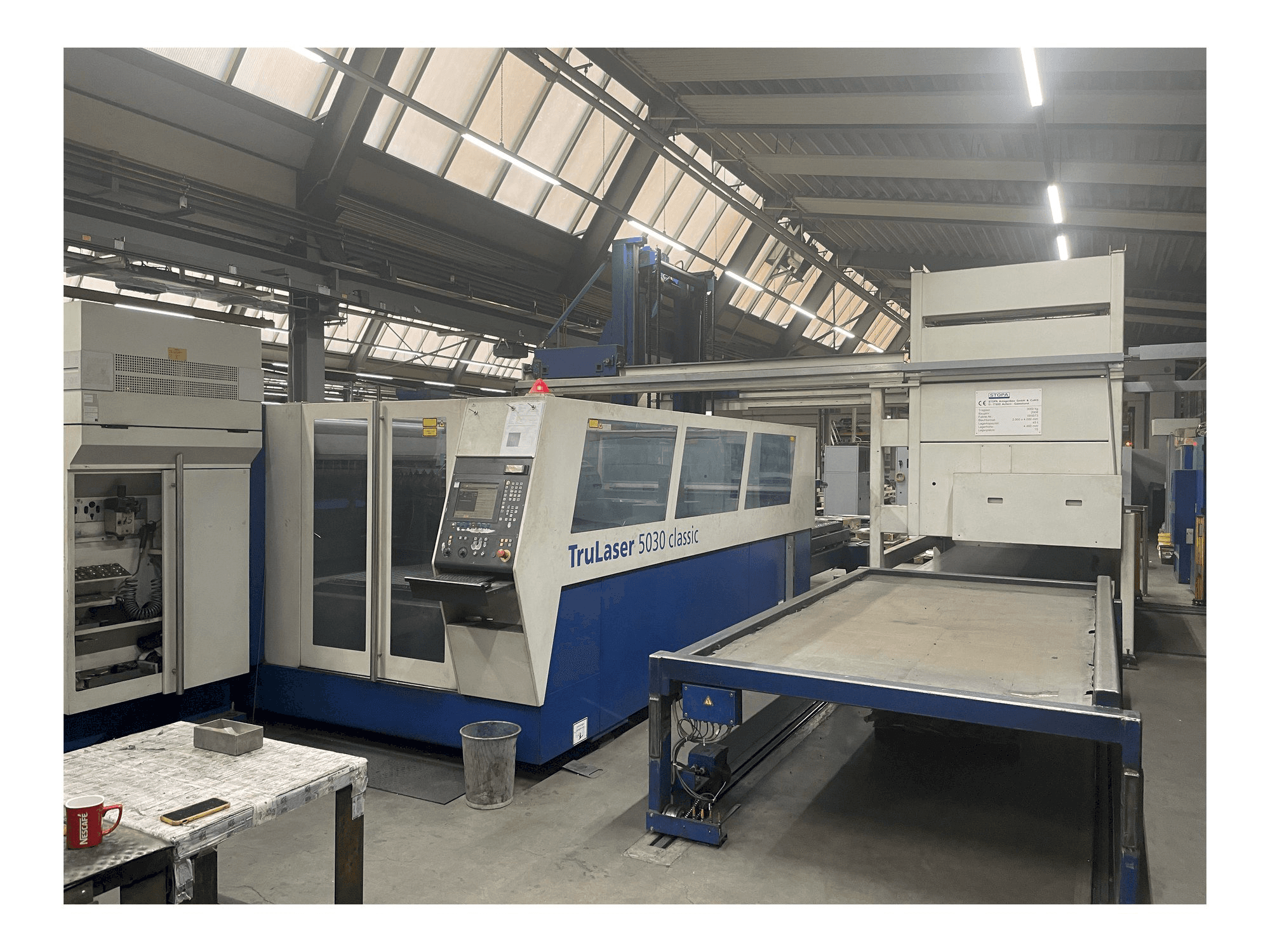 Вид станка Trumpf L5030 Classic + Pallet Master справа