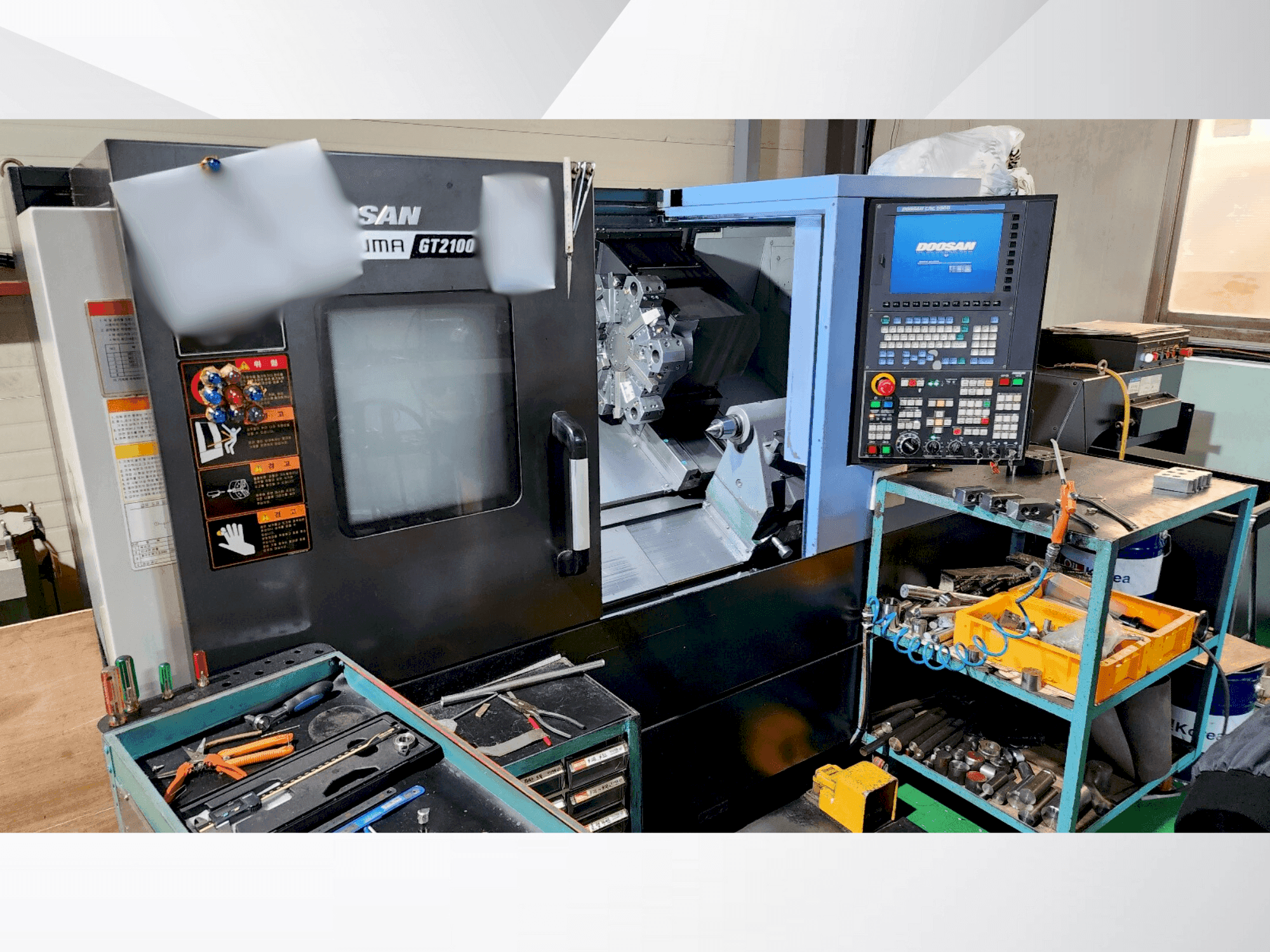 Вид станка DOOSAN PUMA GT2100 спереди