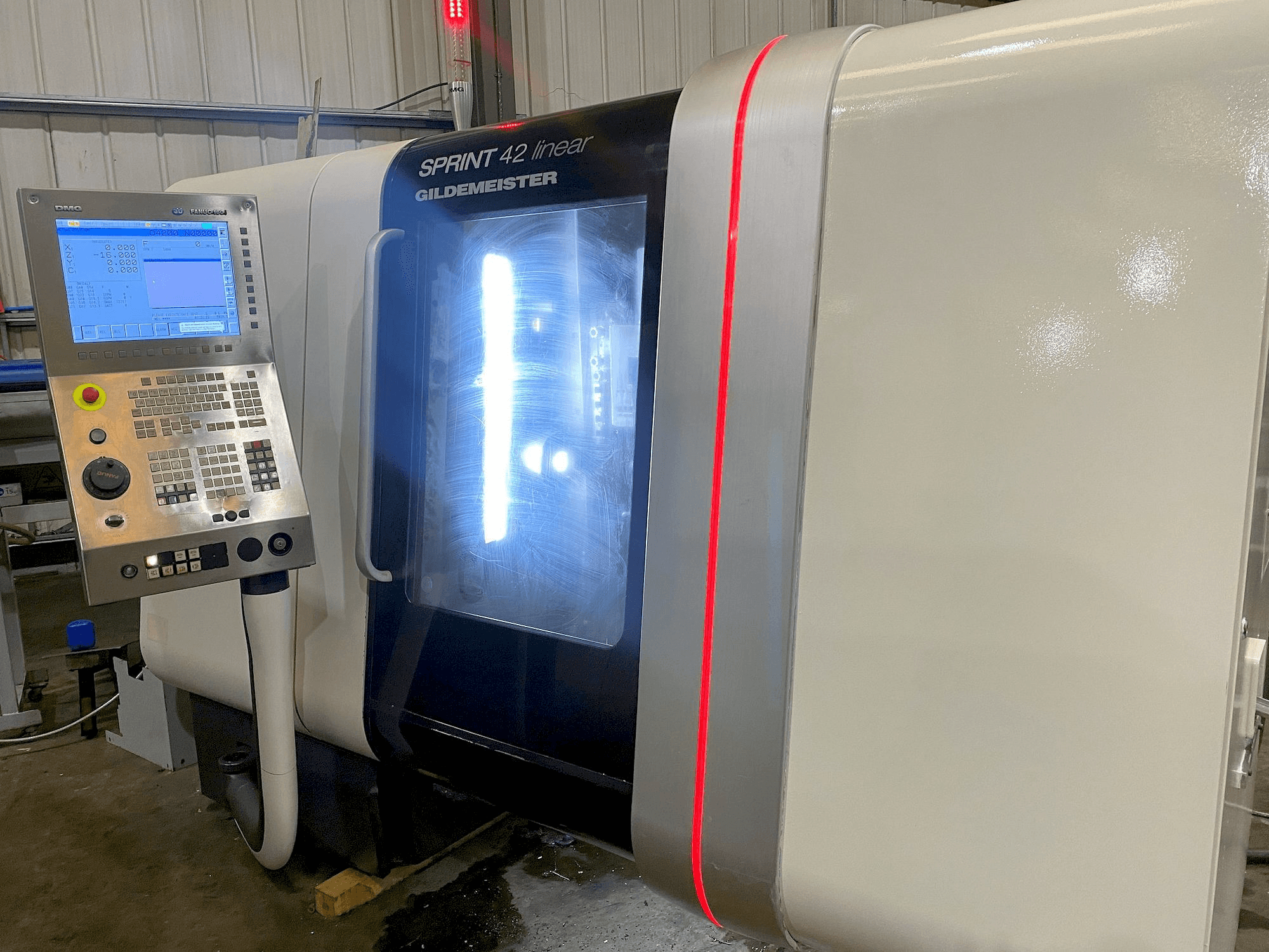 Вид станка DMG GILDEMEISTER SPRINT 42 linear спереди