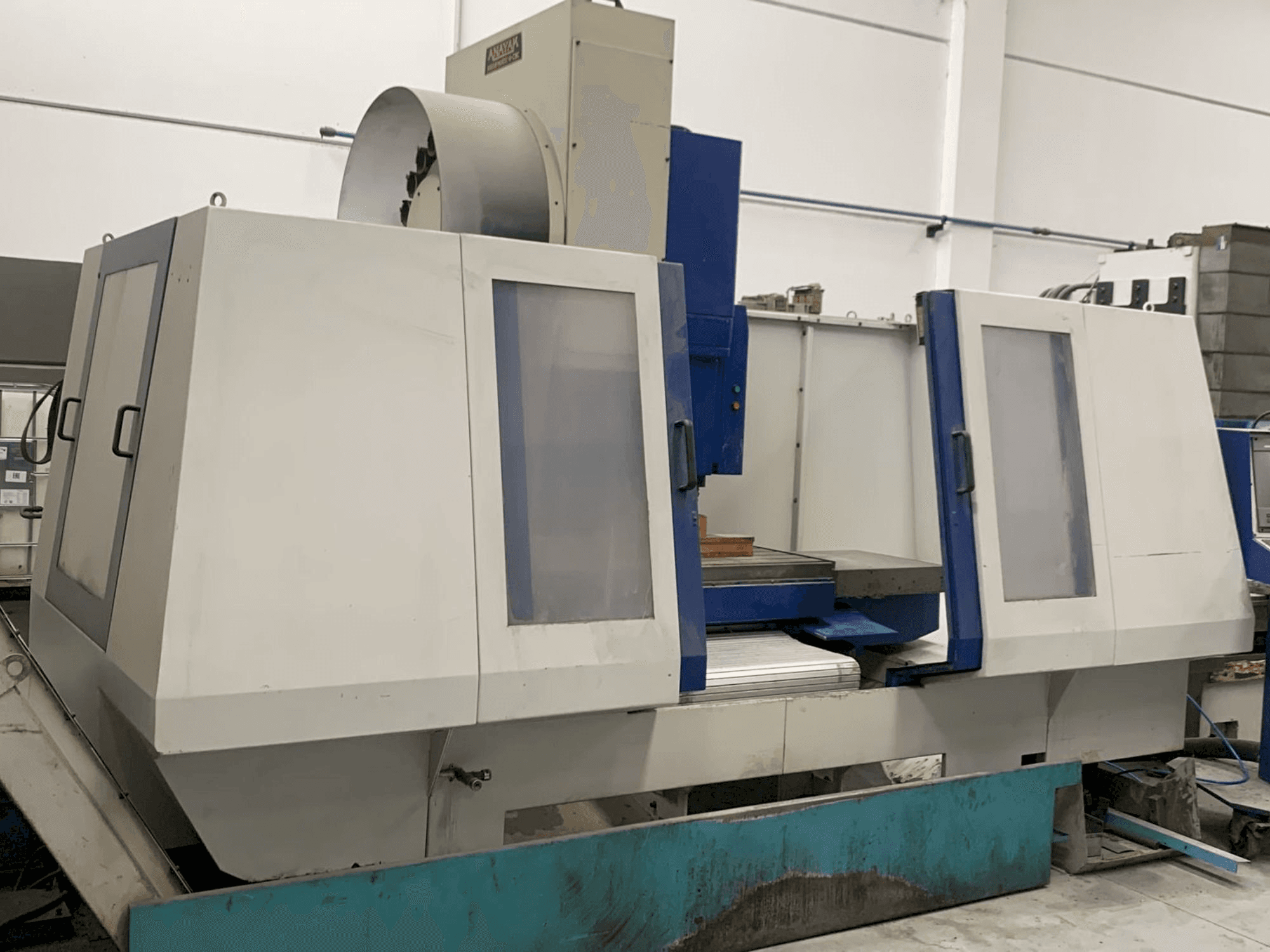 Вид станка ANAYAK Anakmatik-9 спереди