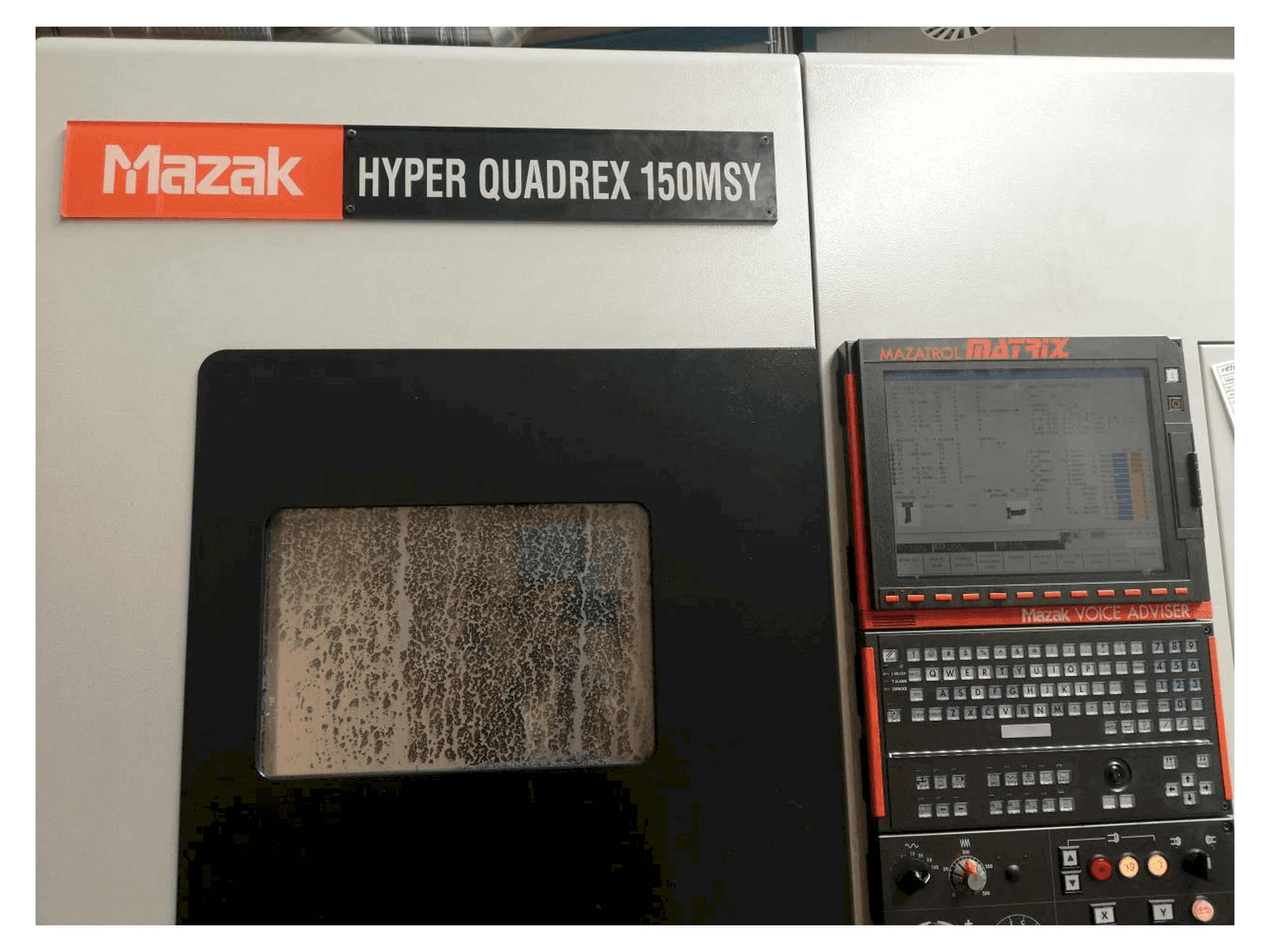 Вид станка Mazak HYPER QUADREX 150MSY спереди