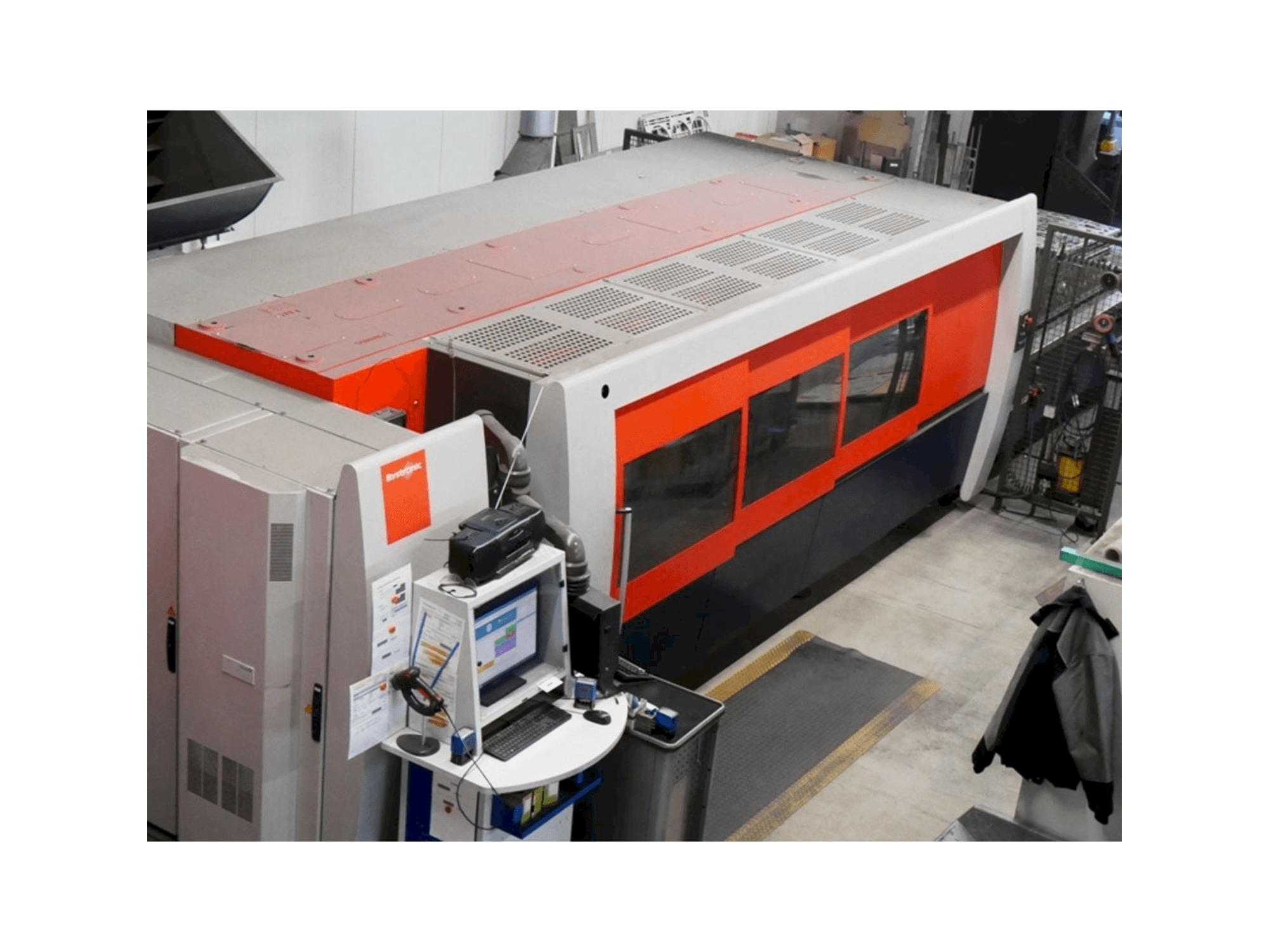 Вид станка с Bystronic BySpeed Pro правой стороны