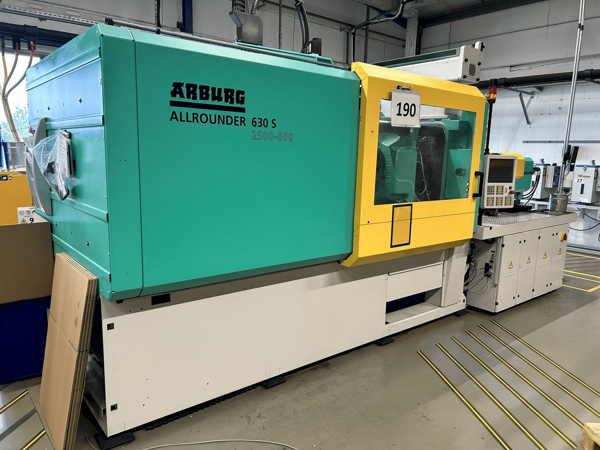 Вид станка Arburg Allrounder 630S 2500-800 (2016) спереди
