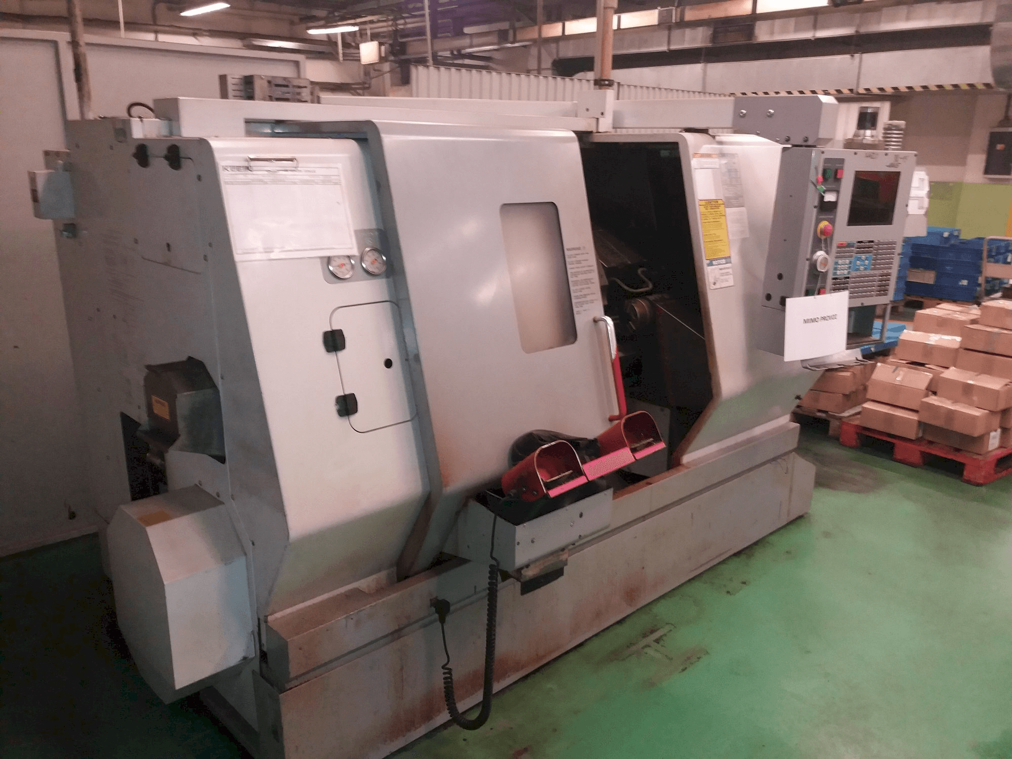 Вид станка HAAS TL-15HE спереди