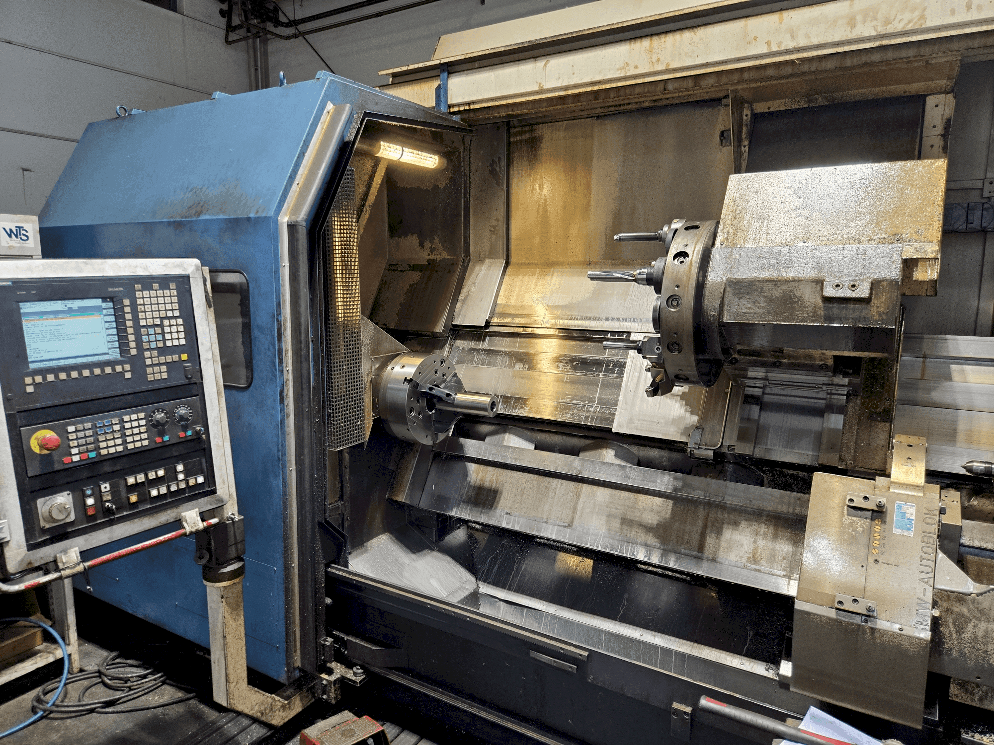 Вид станка HEYNUMAT 21 U/2500 спереди