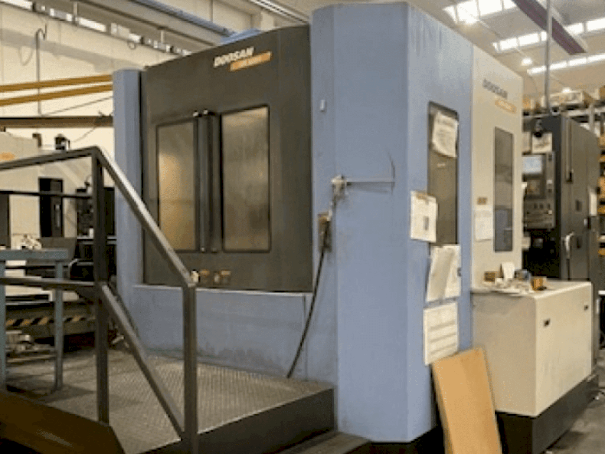 Вид станка DOOSAN HM 6300 (2009) спереди