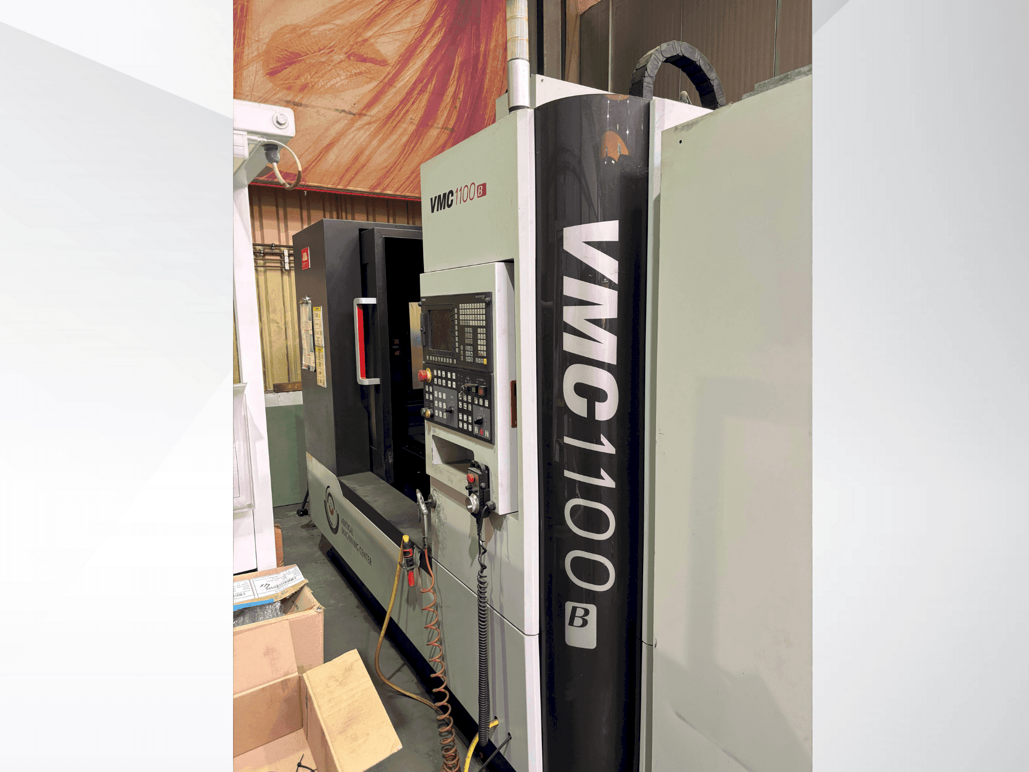 Вид станка SMTCL vmc 1100B спереди