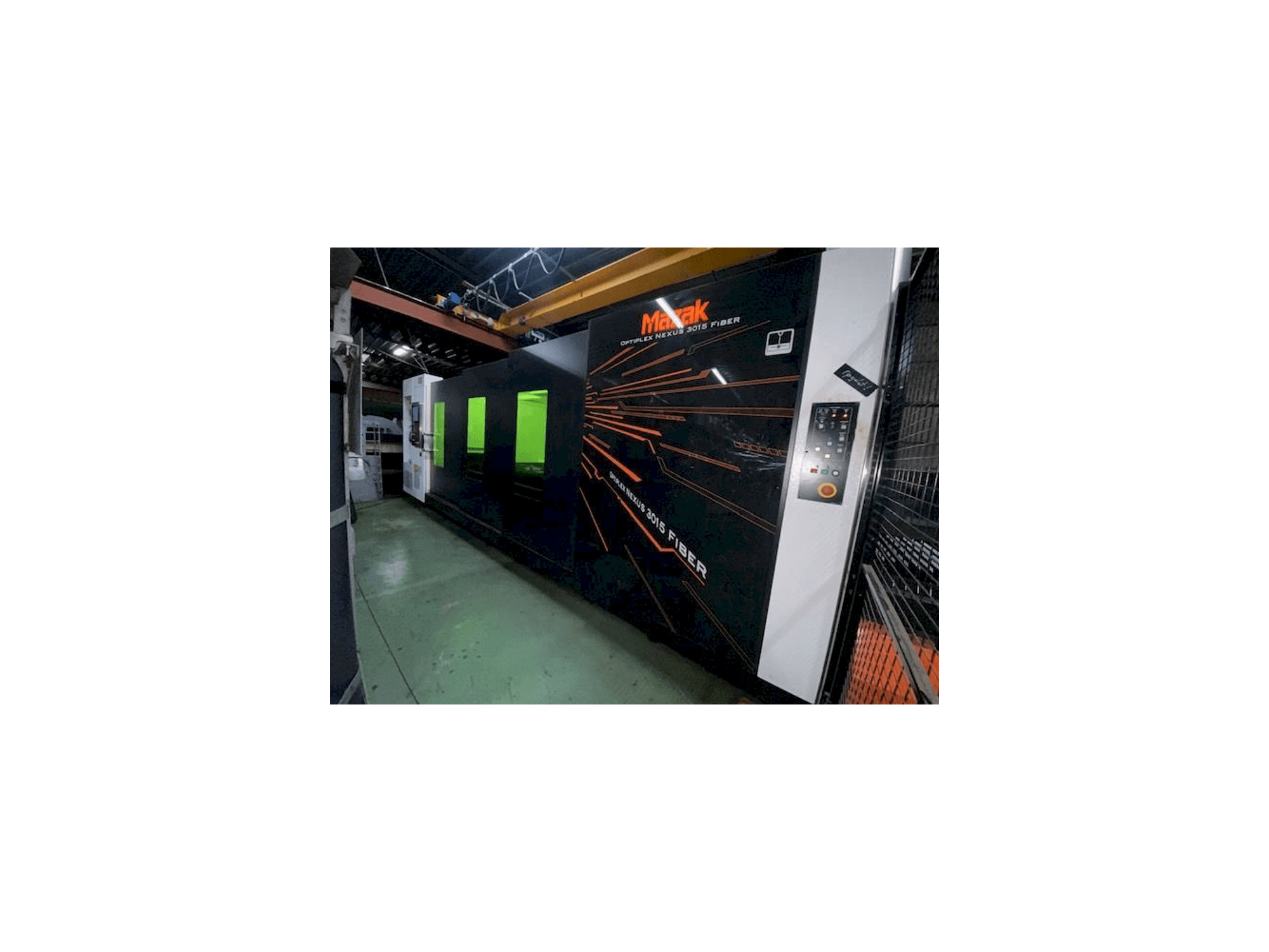 Вид станка Mazak Optiplex Nexus 3015 спереди