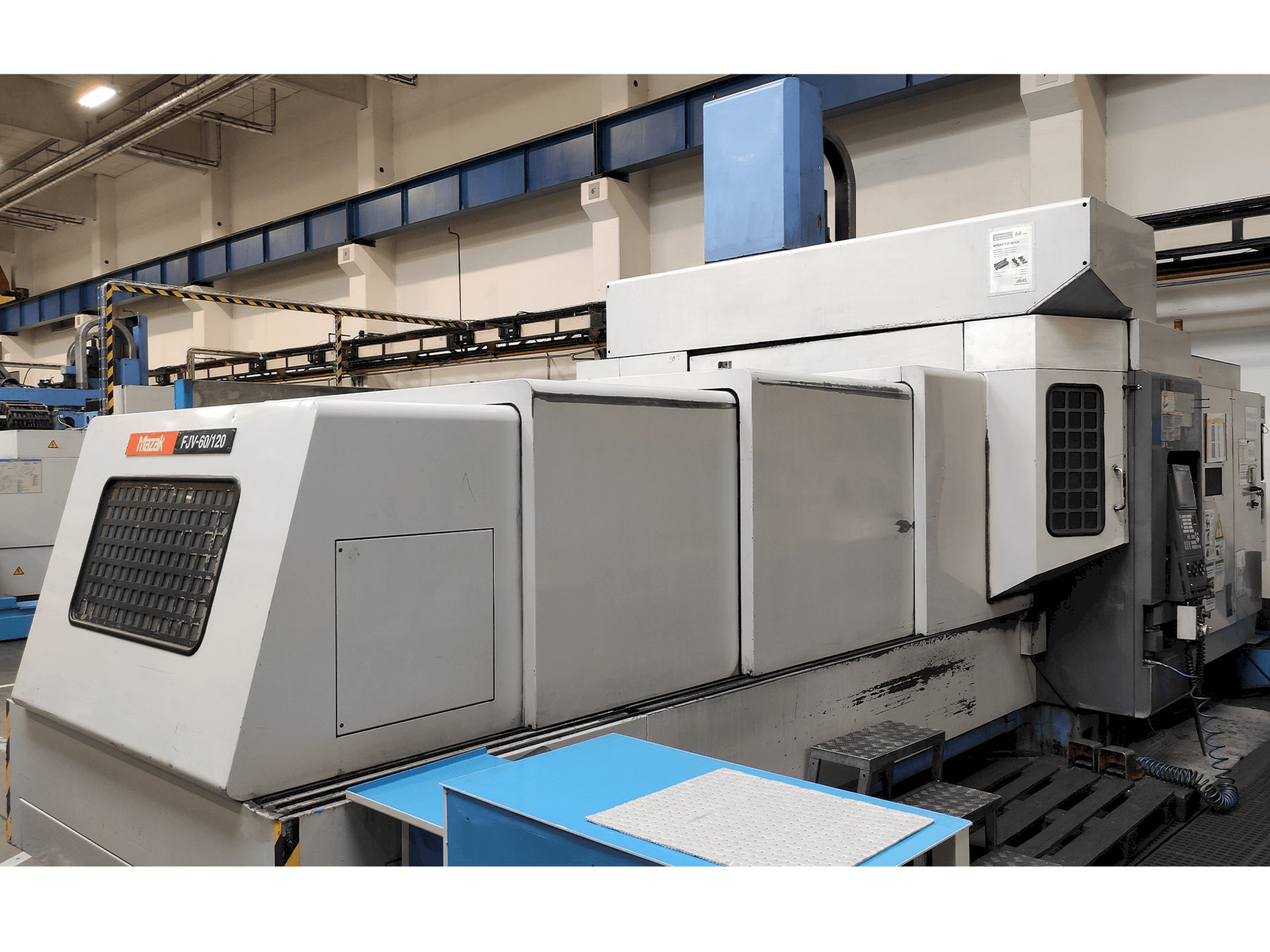 Вид станка Mazak FJV 60/120 спереди