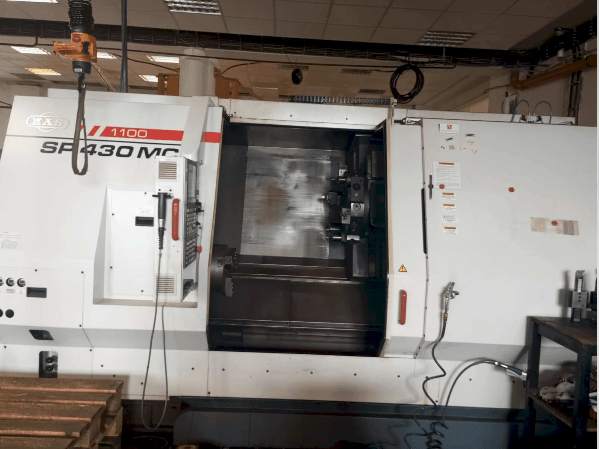 Вид станка KOVOSVIT MAS SP 430MC спереди