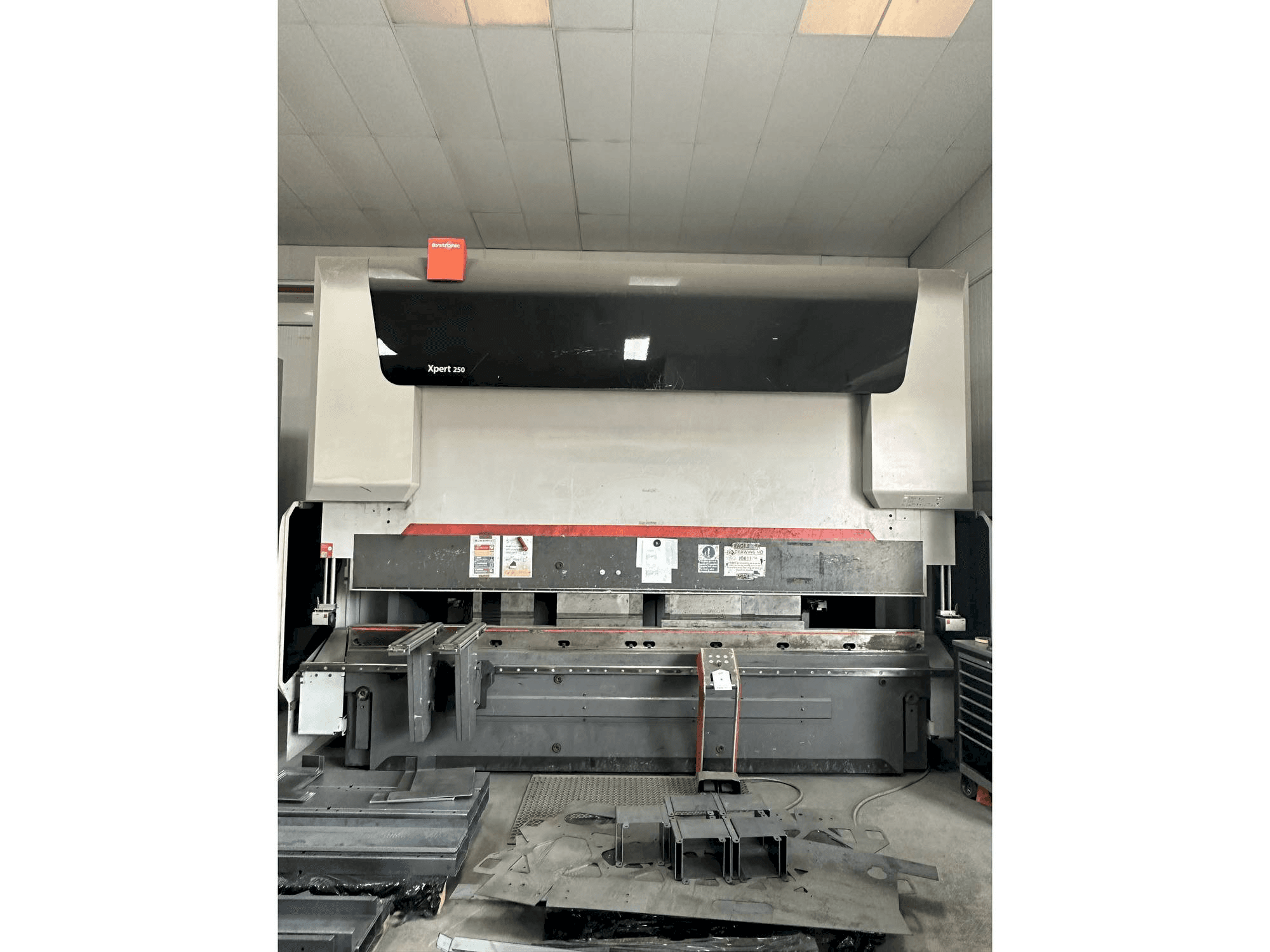 Вид станка Bystronic Xpert 250/4100 спереди