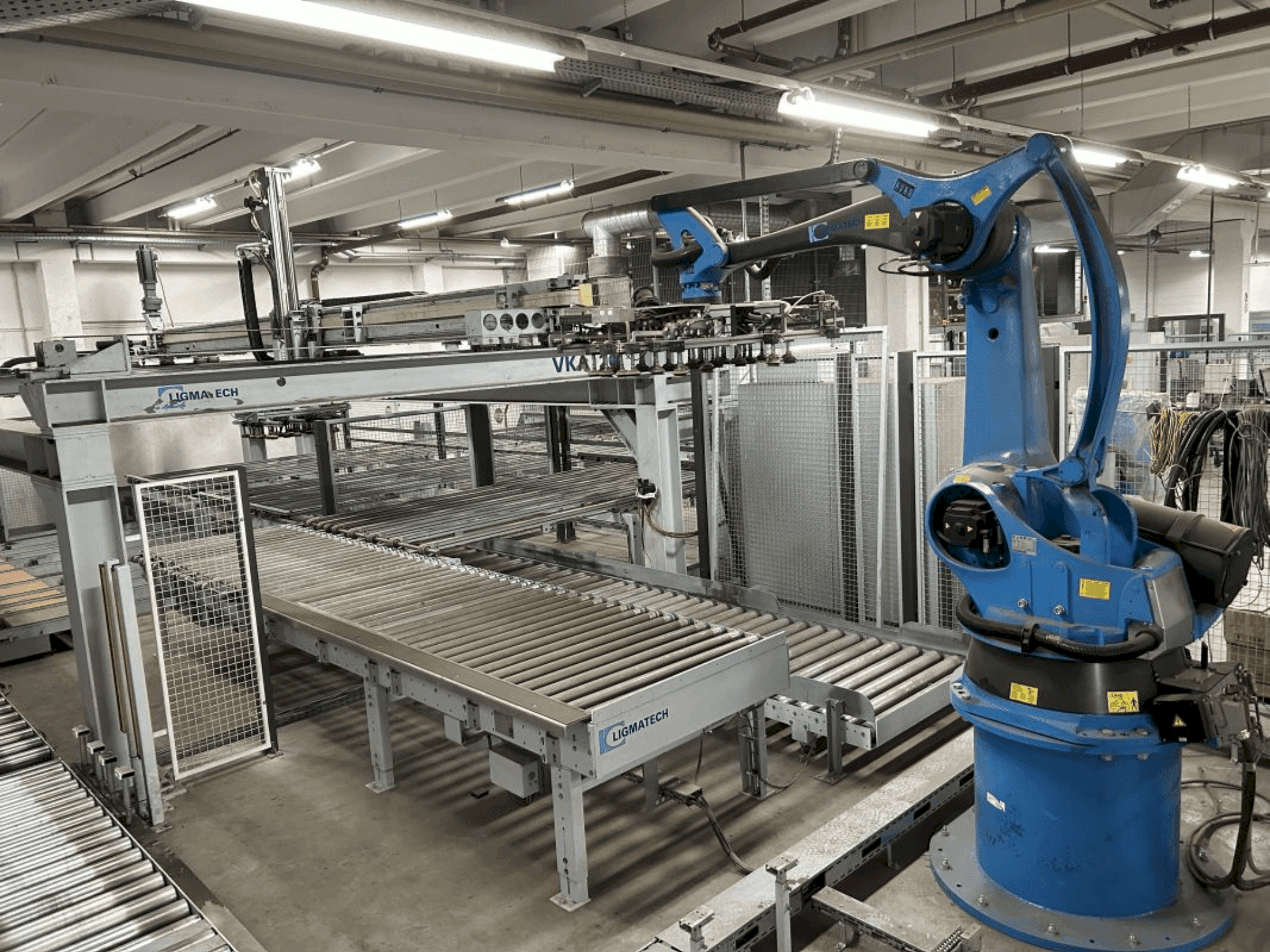 Вид станка LIGMATECH RKA100 спереди