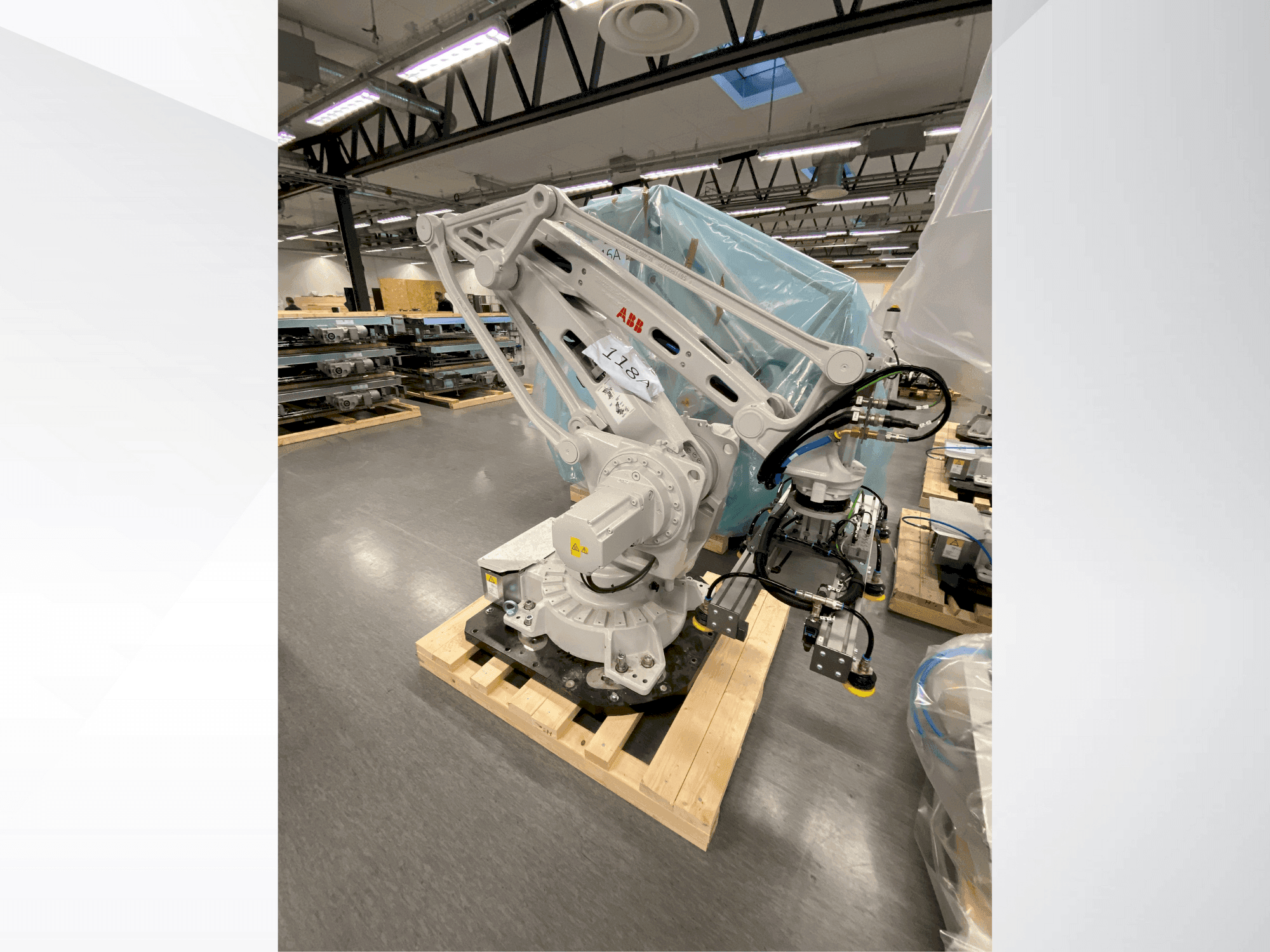 Вид станка ABB IRB 460-110/2.4 спереди